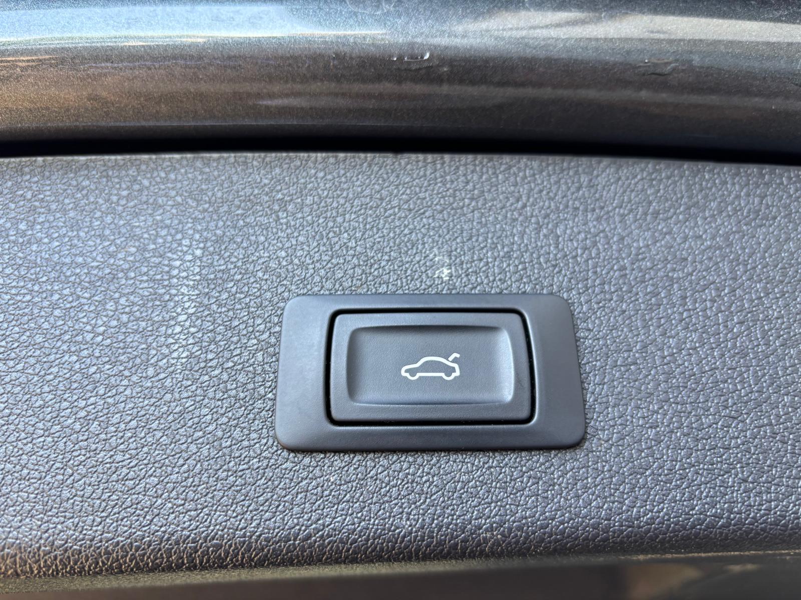 AUDI SQ5 3.0 TDI quattro tiptronic-image-15