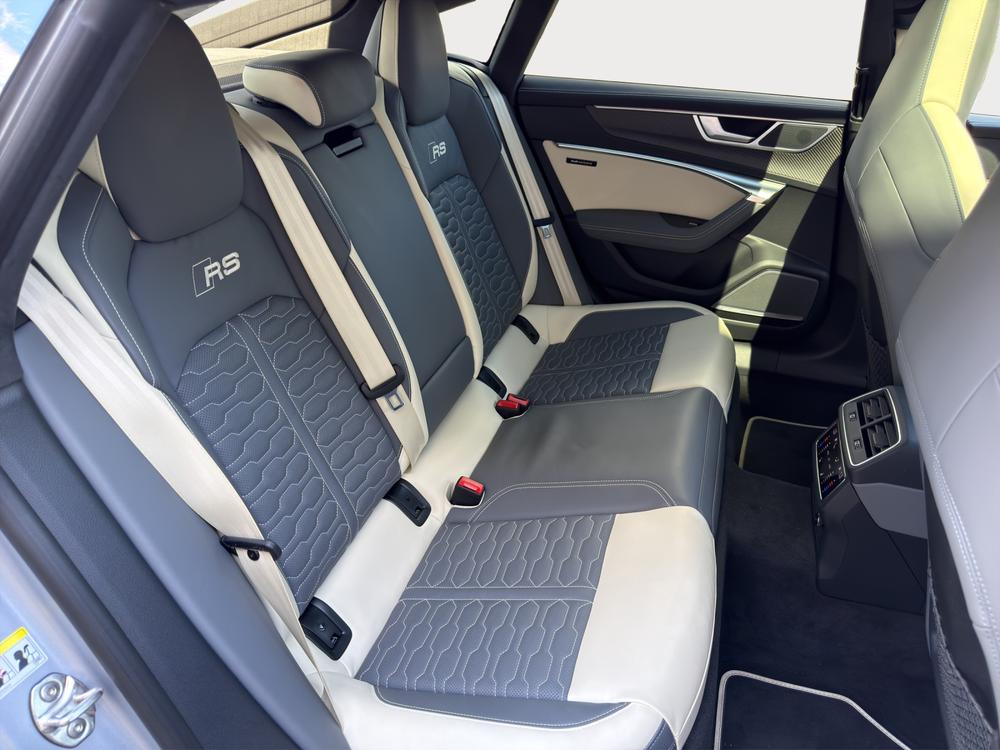 AUDI RS7 Sportback MHEV Performance-image-11