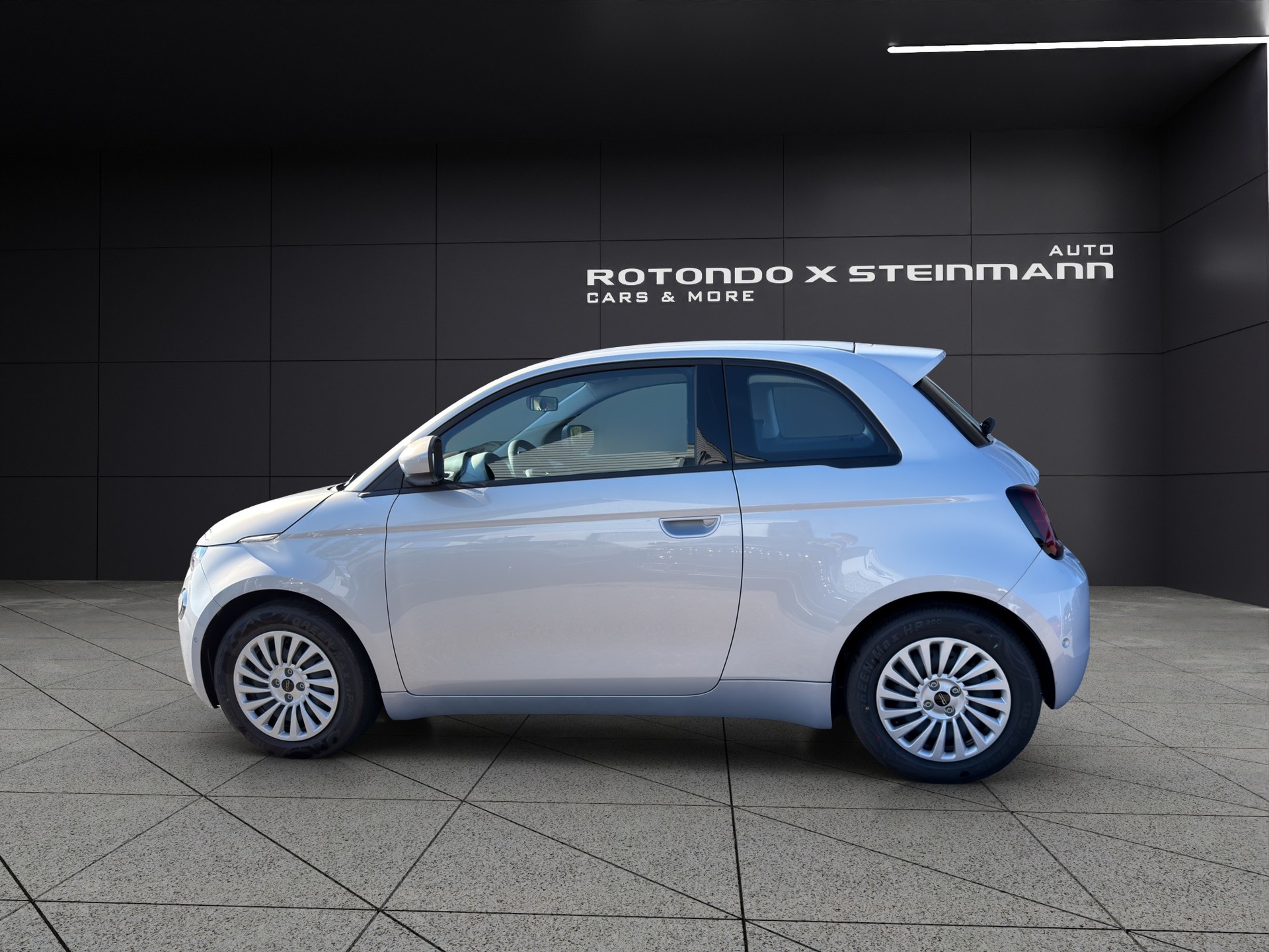 FIAT 500 electric 87 kW Vita-image-1