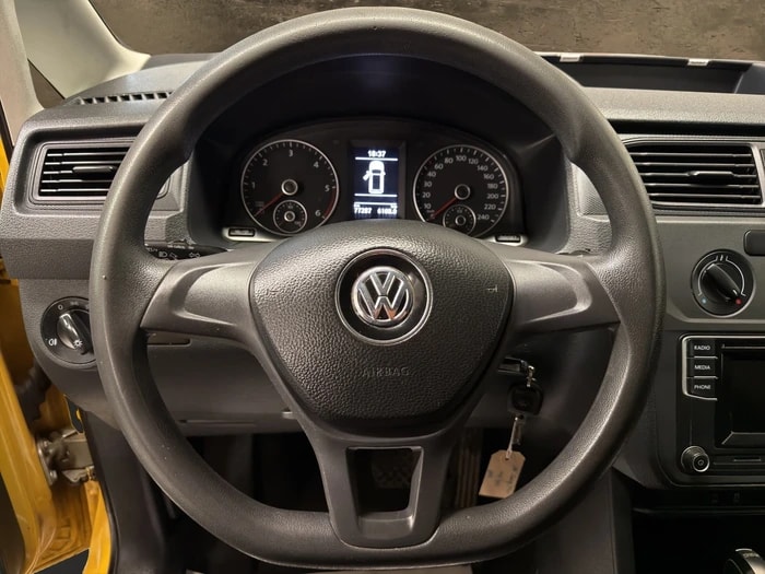 VW Caddy Maxi 2.0 TDI Trendline 4Motion-image-15