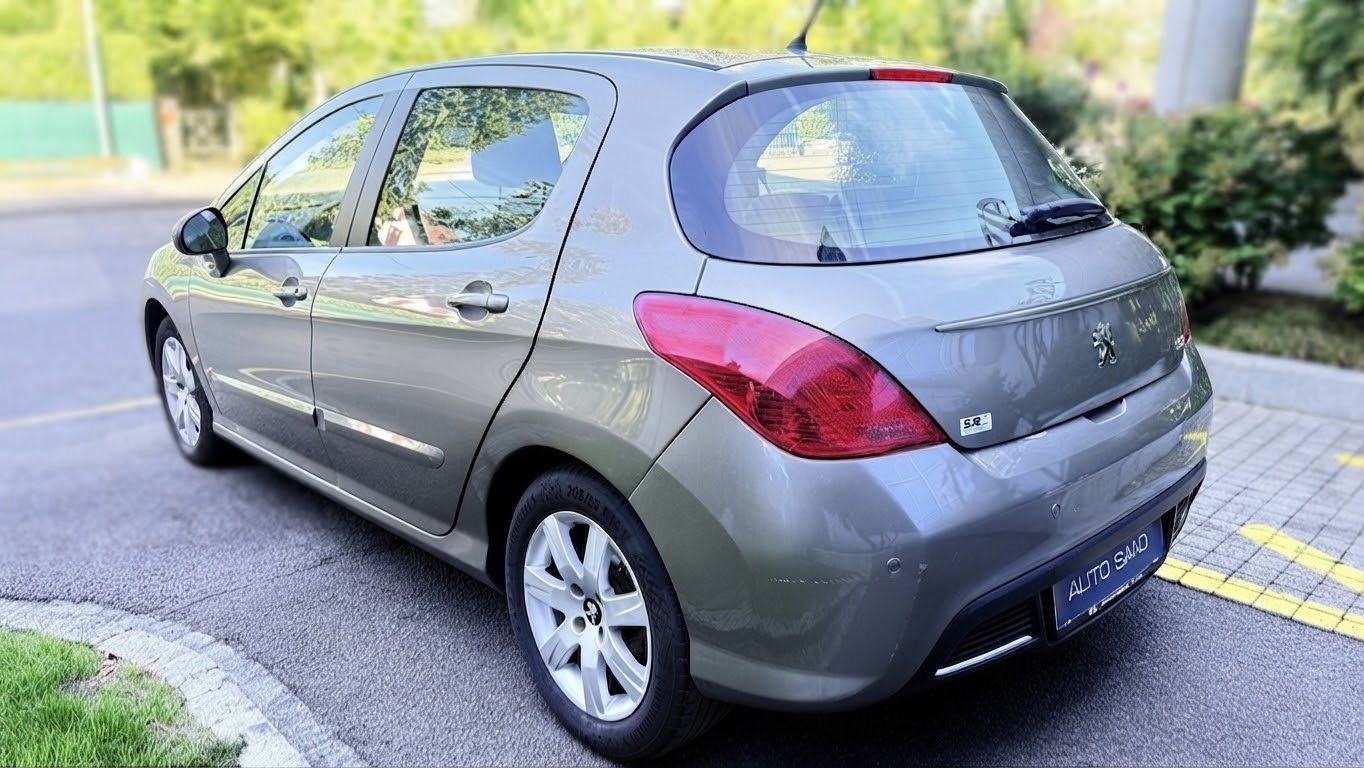 PEUGEOT 308 1.6 16V Turbo Allure Automatic-image-1