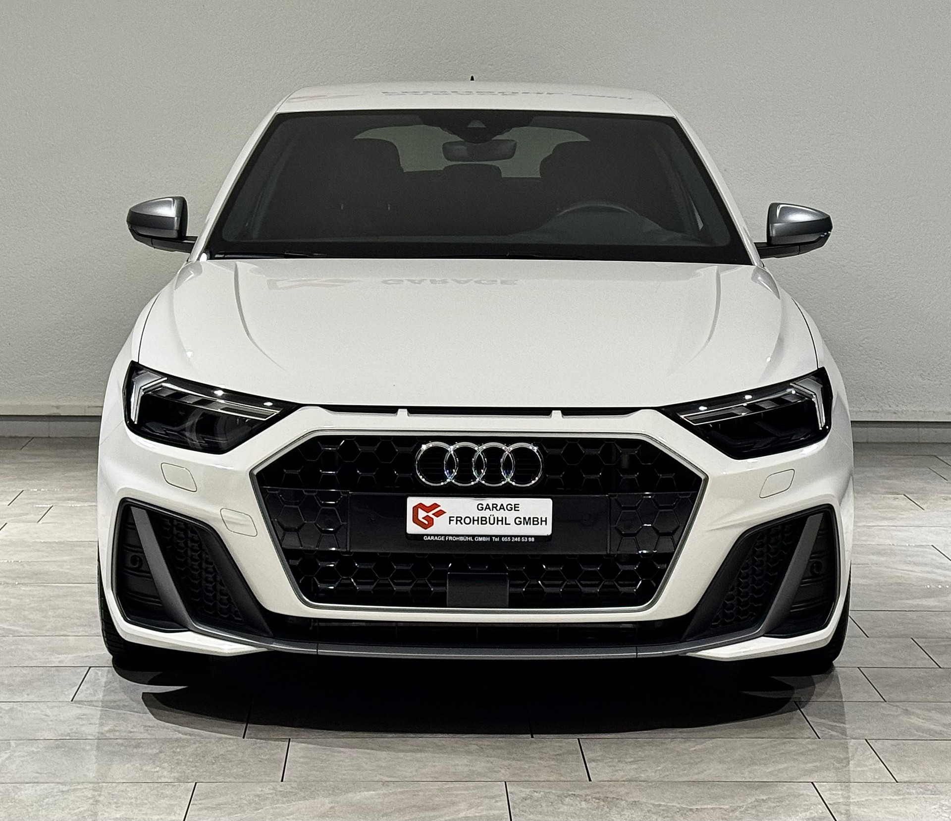 AUDI A1 Sportback 40 TFSI S Line S-tronic-image-1
