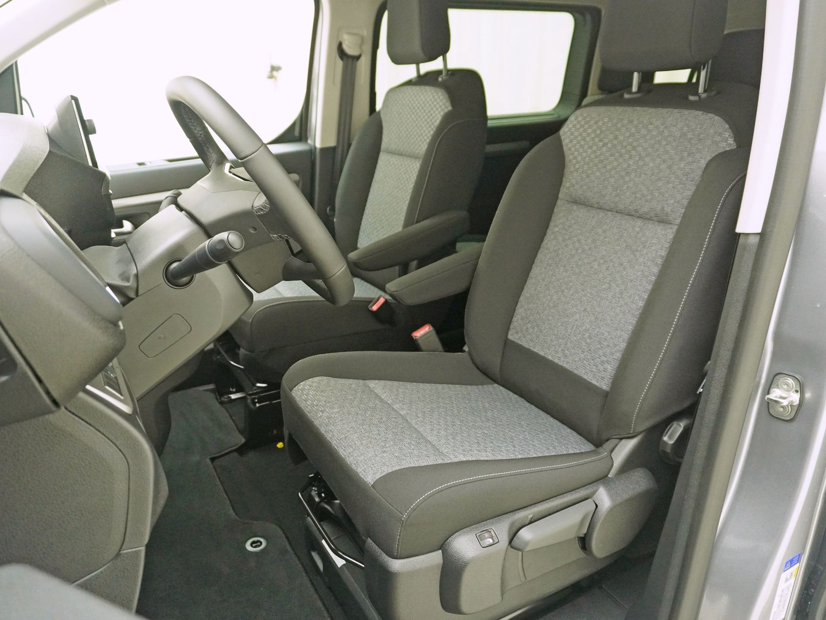 TOYOTA Proace Verso L1 2.2 D Trend-image-6