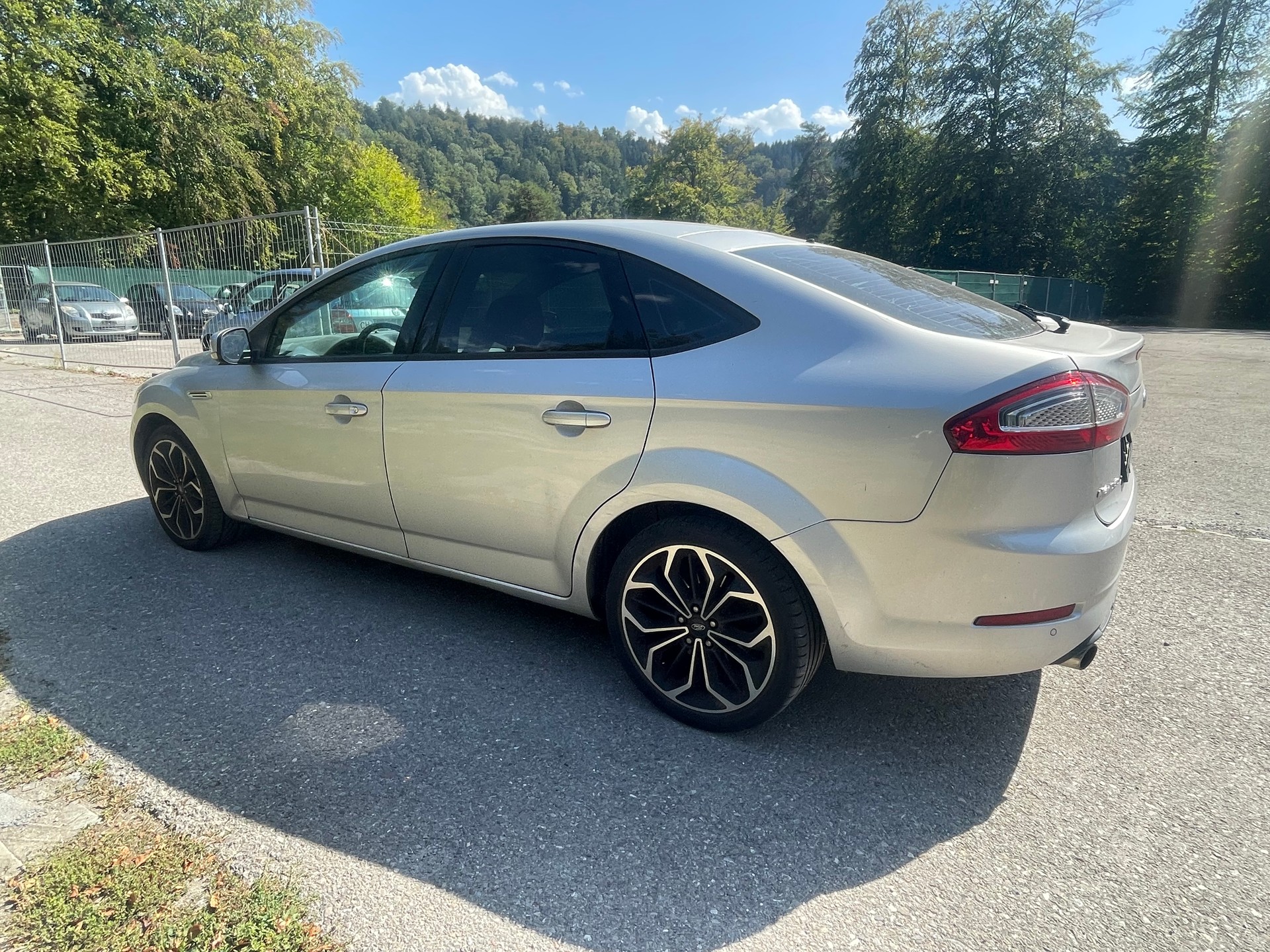FORD Mondeo 2.0 EcoBoost SCTi TitaniumS PowerShift-image-6