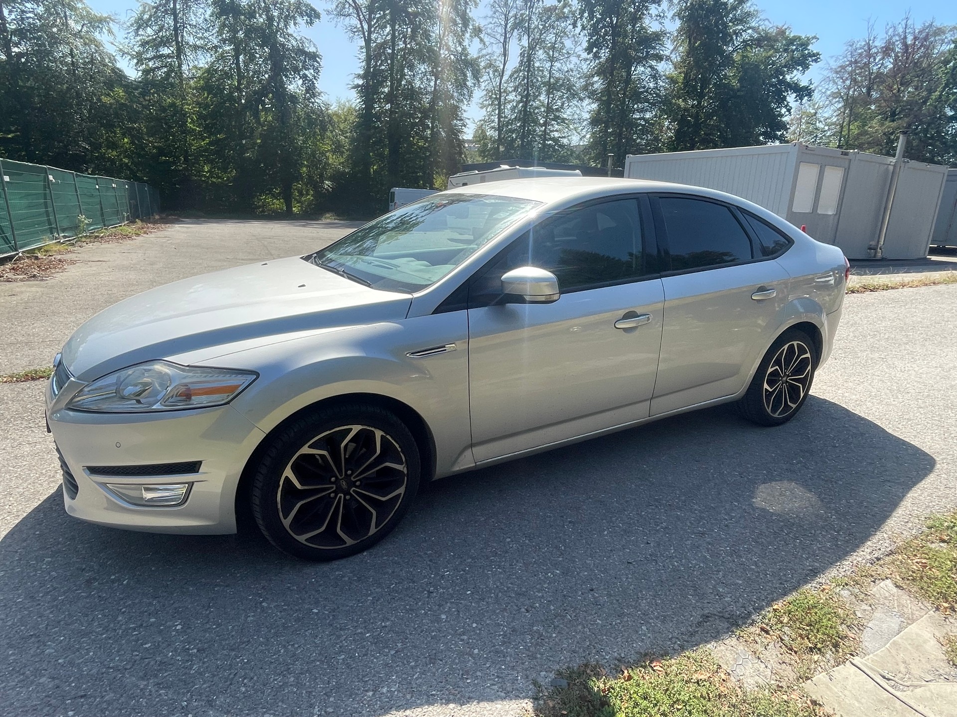 FORD Mondeo 2.0 EcoBoost SCTi TitaniumS PowerShift-image-5