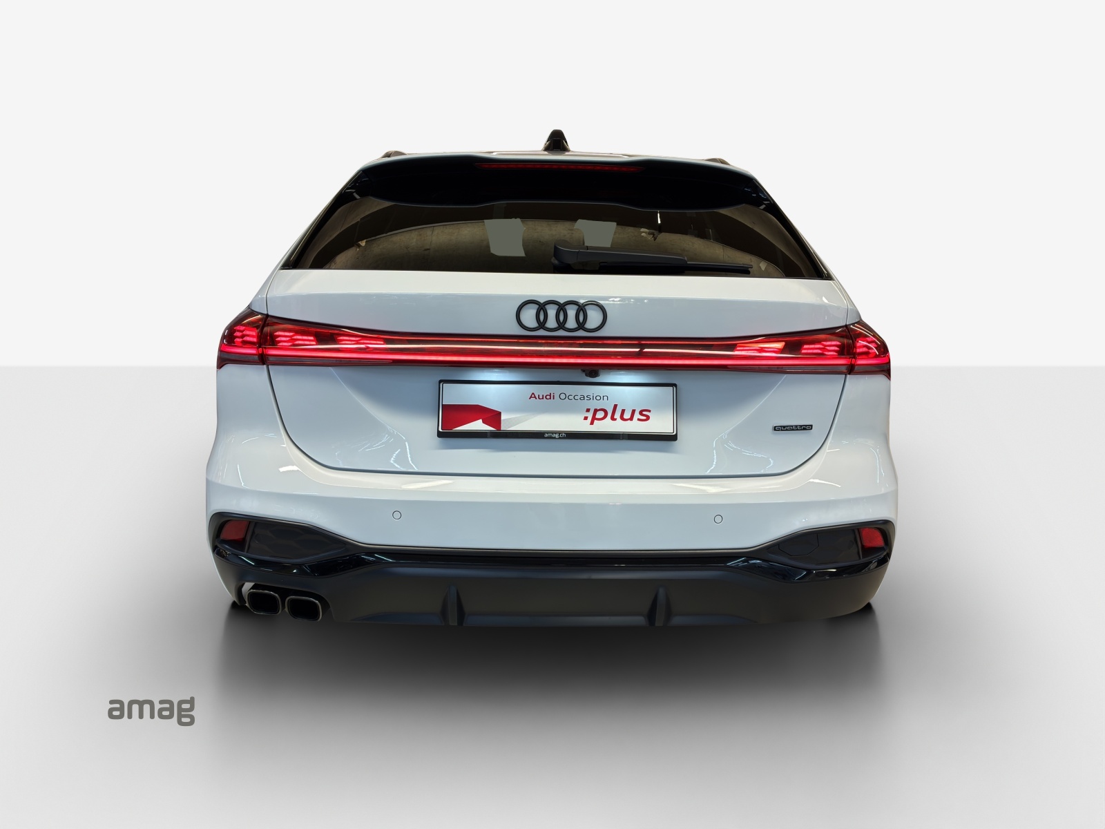 AUDI A5 Avant TDI quattro 150 kW S tronic-image-3