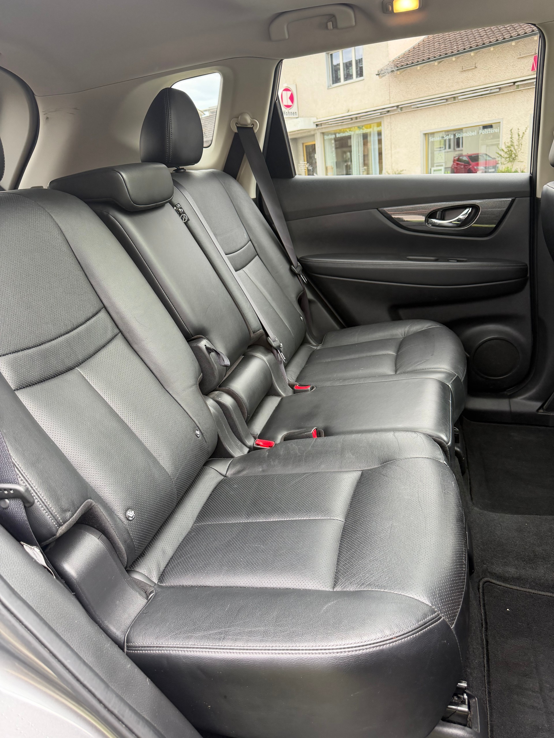 NISSAN X-Trail 1.6 dCi tekna Xtronic CVT Vollausstattung AHK 1500Kg 360*Kamera-image-13