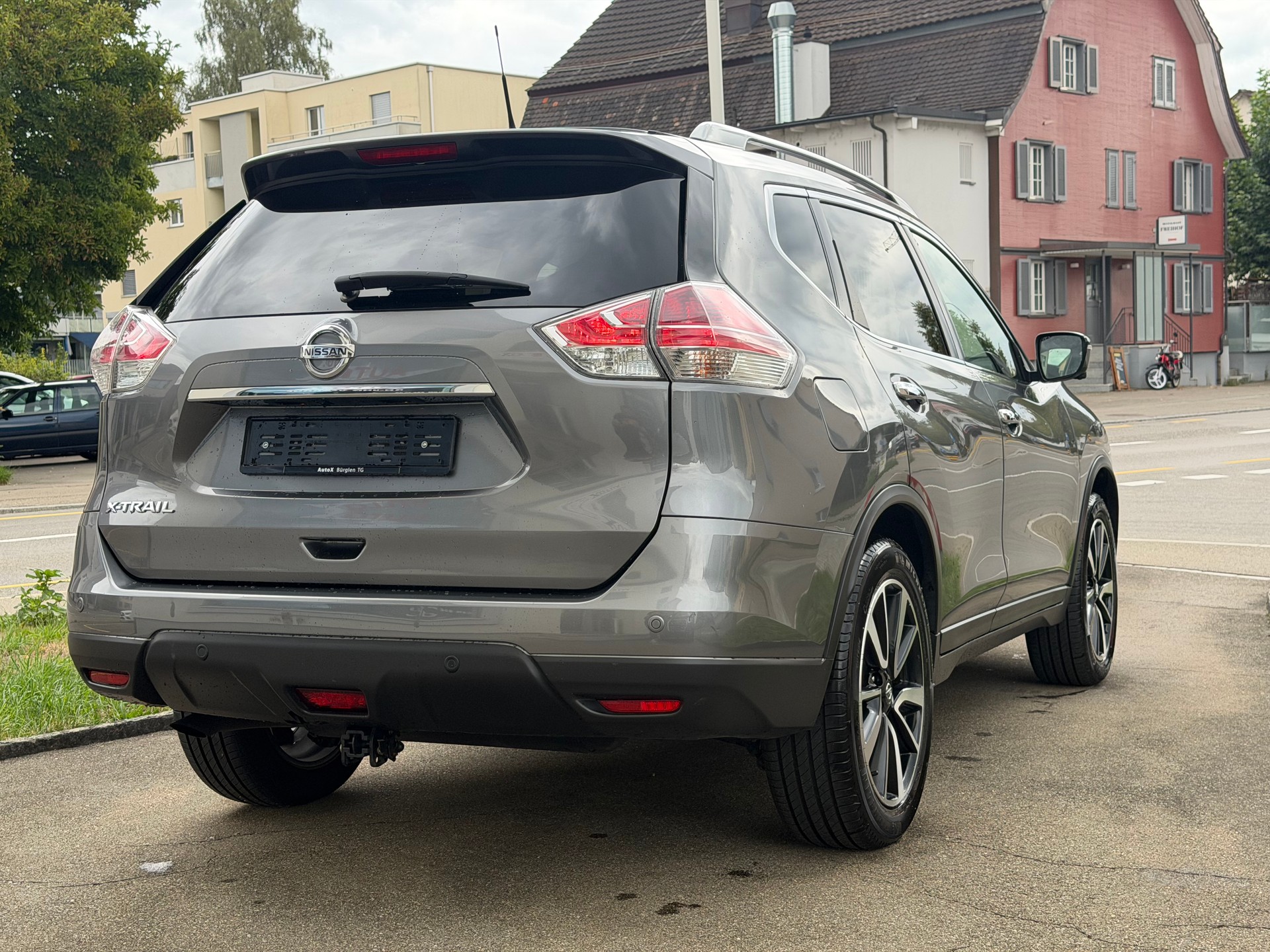 NISSAN X-Trail 1.6 dCi tekna Xtronic CVT Vollausstattung AHK 1500Kg 360*Kamera-image-5