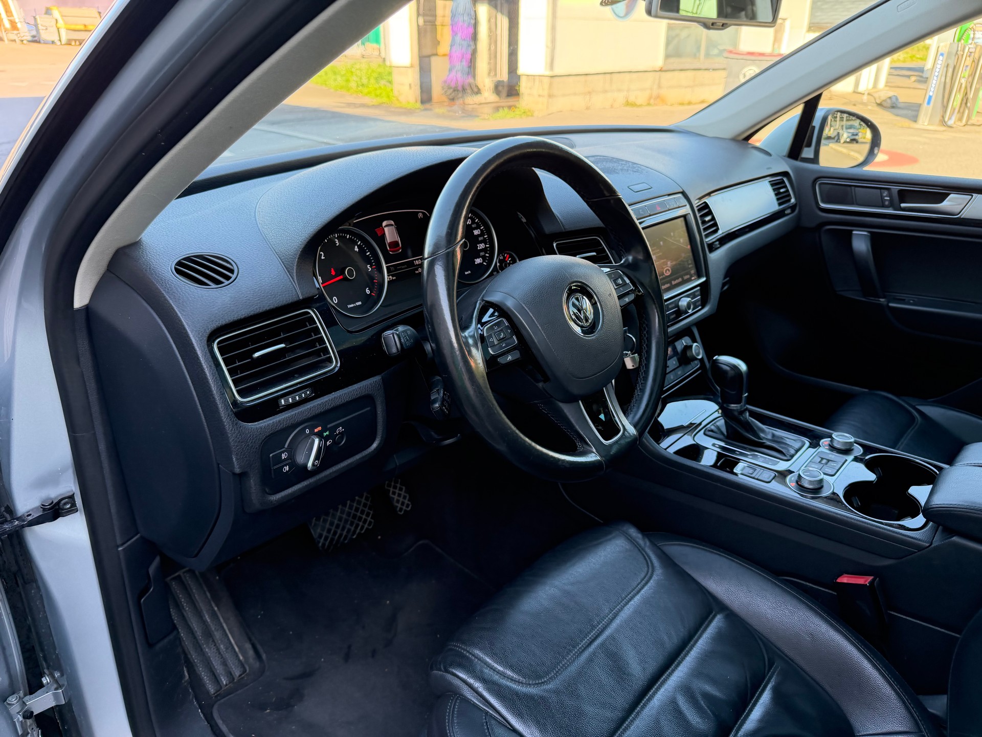 VW Touareg 3.0 TDI I R-line ⚠️⚠️⚠️ATTELAGE 3500Kg-image-27