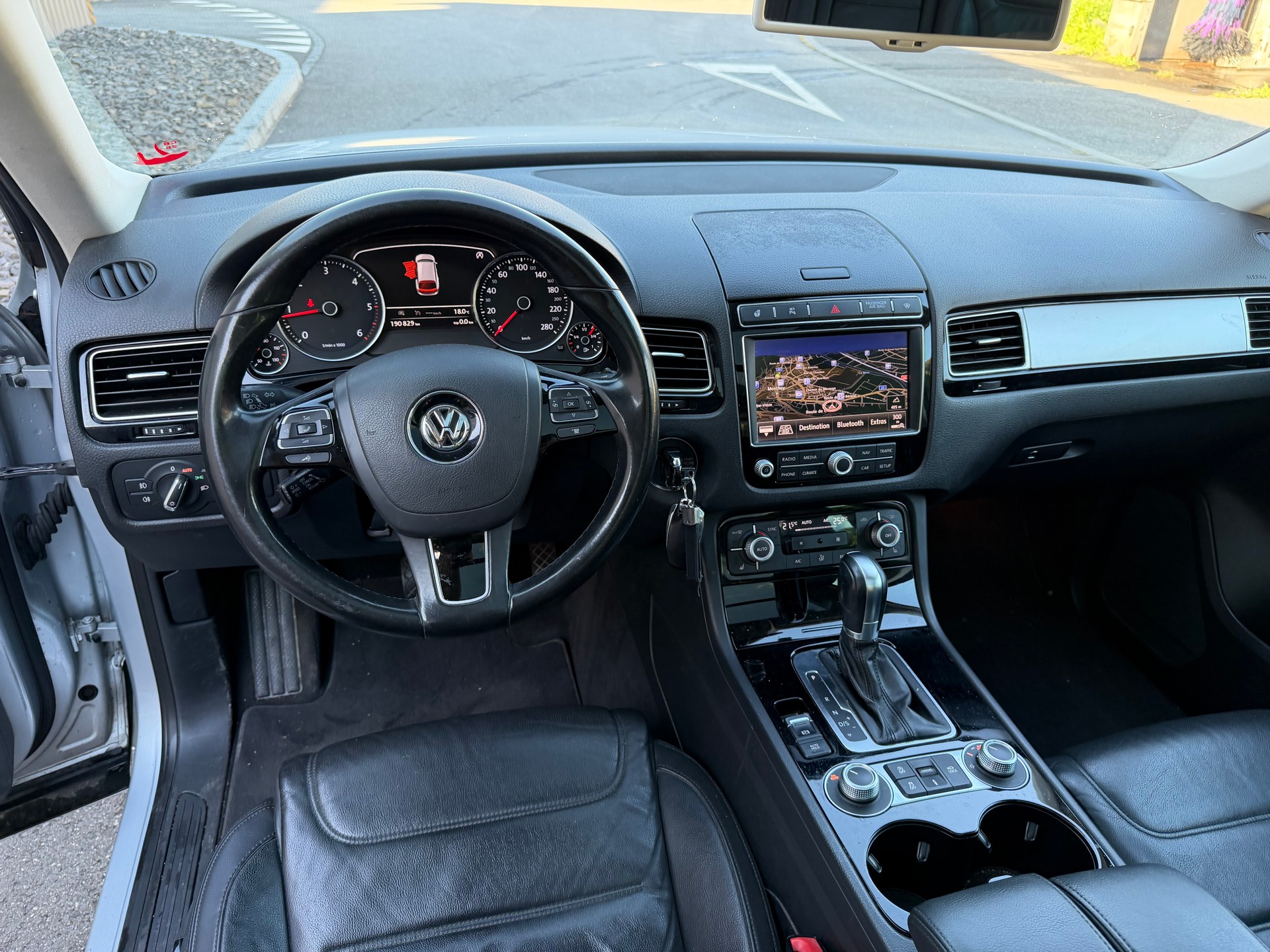 VW Touareg 3.0 TDI I R-line ⚠️⚠️⚠️ATTELAGE 3500Kg-image-31