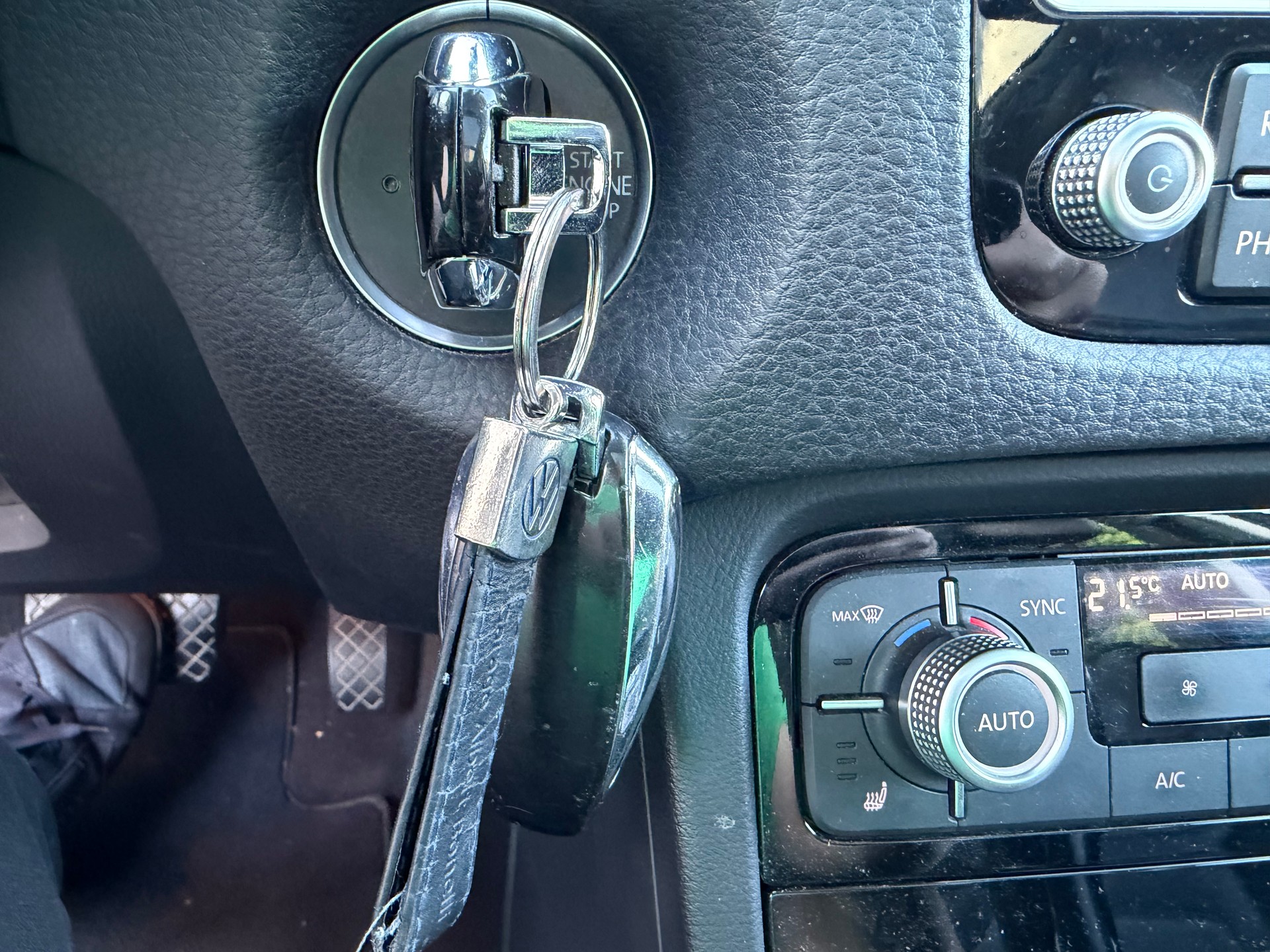 VW Touareg 3.0 TDI I R-line ⚠️⚠️⚠️ATTELAGE 3500Kg-image-41