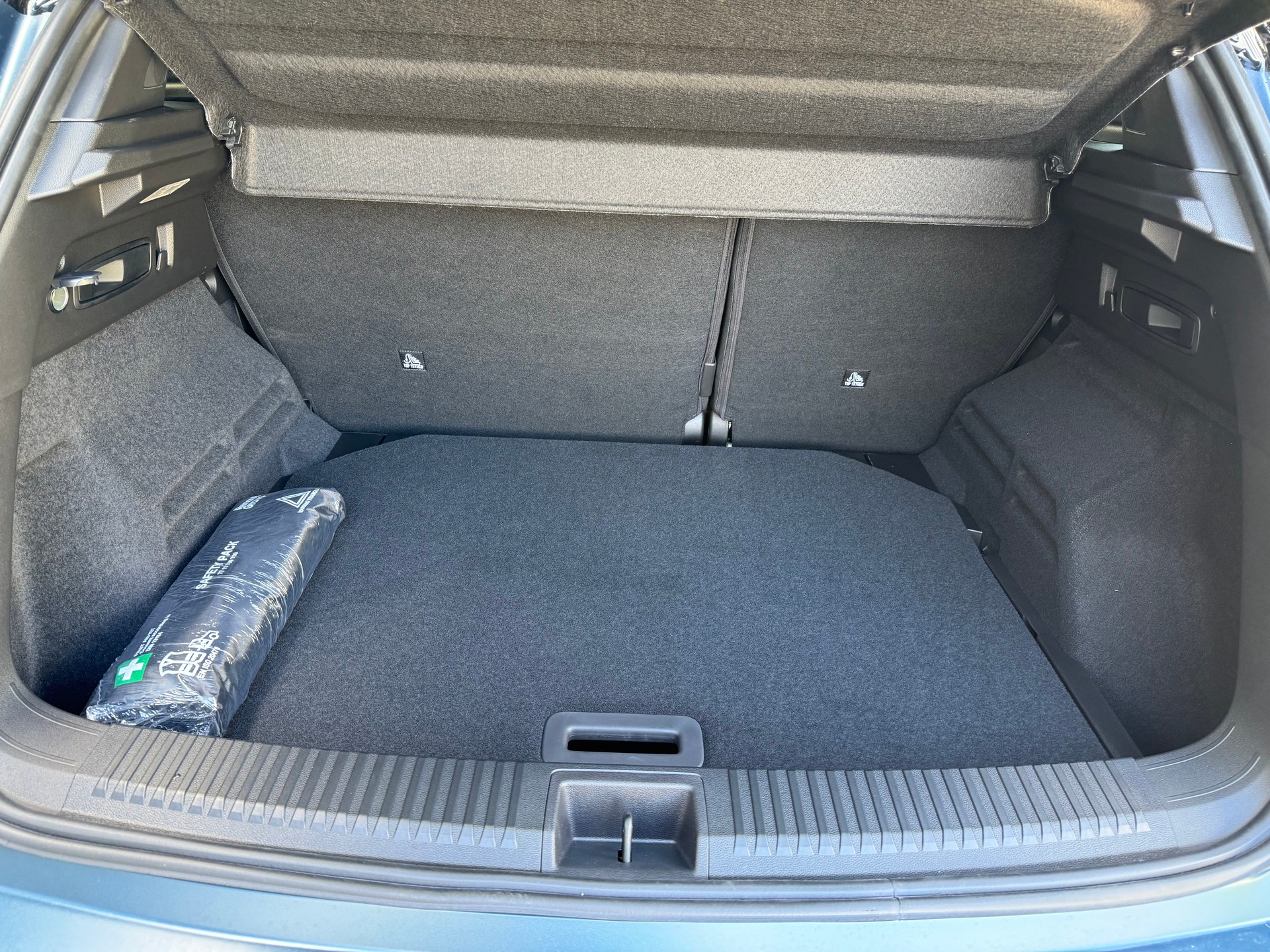RENAULT Austral 1.2 HEV 200 esprit Alpine A-image-9