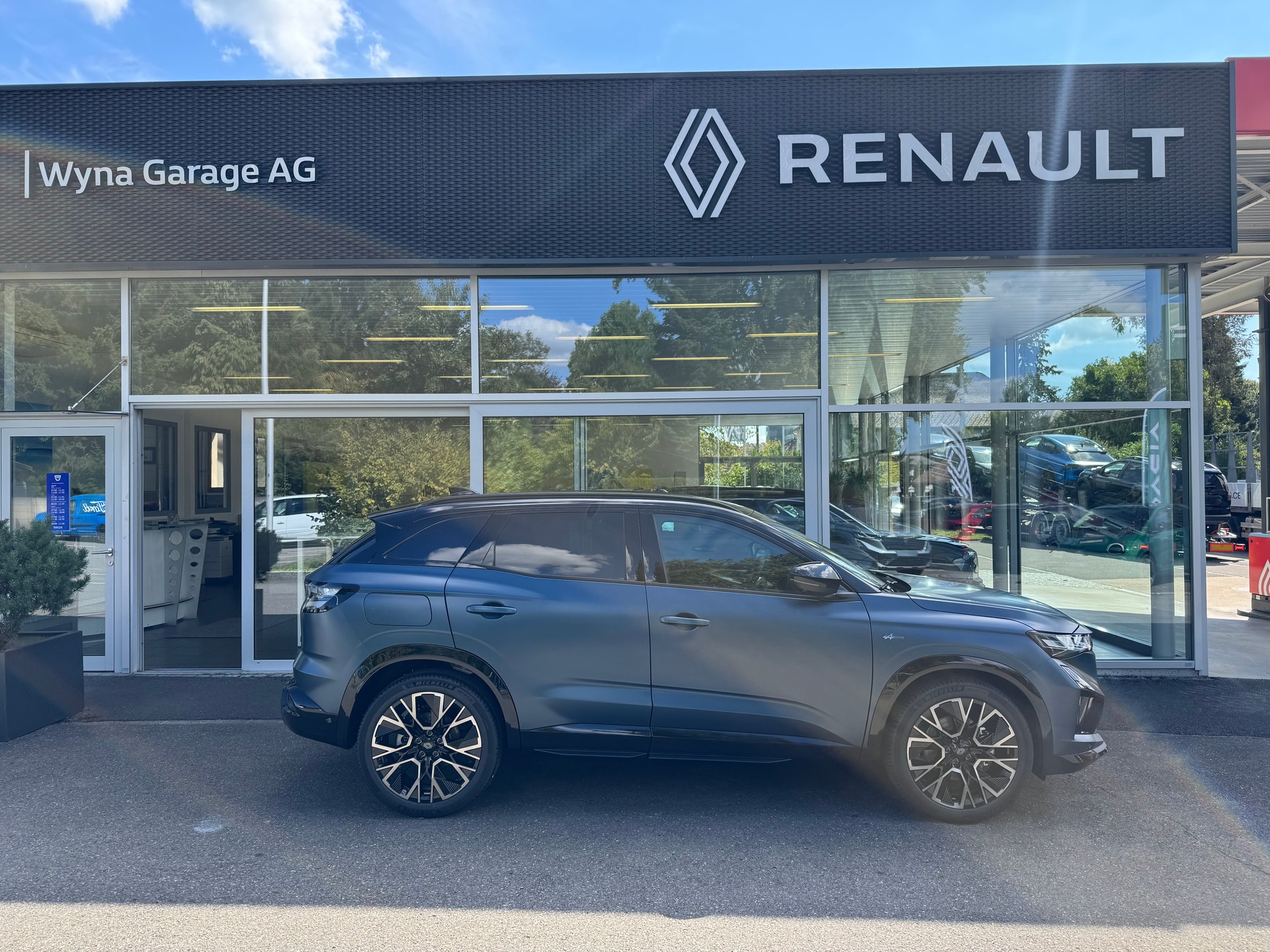 RENAULT Austral 1.2 HEV 200 esprit Alpine A-image-0