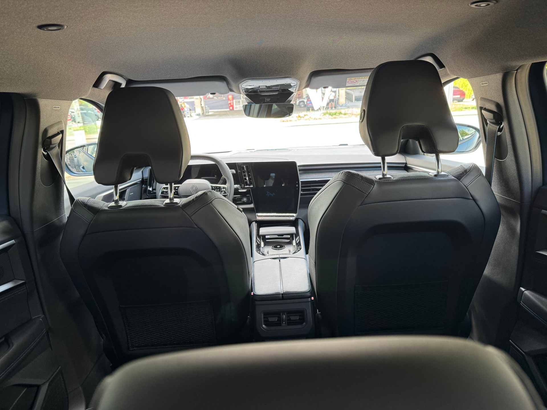 RENAULT Austral 1.2 HEV 200 esprit Alpine A-image-10