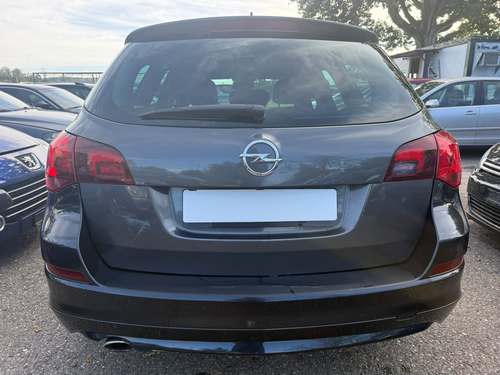 OPEL Astra SportsTourer 2.0 CDTi Sport Automatic-image-5