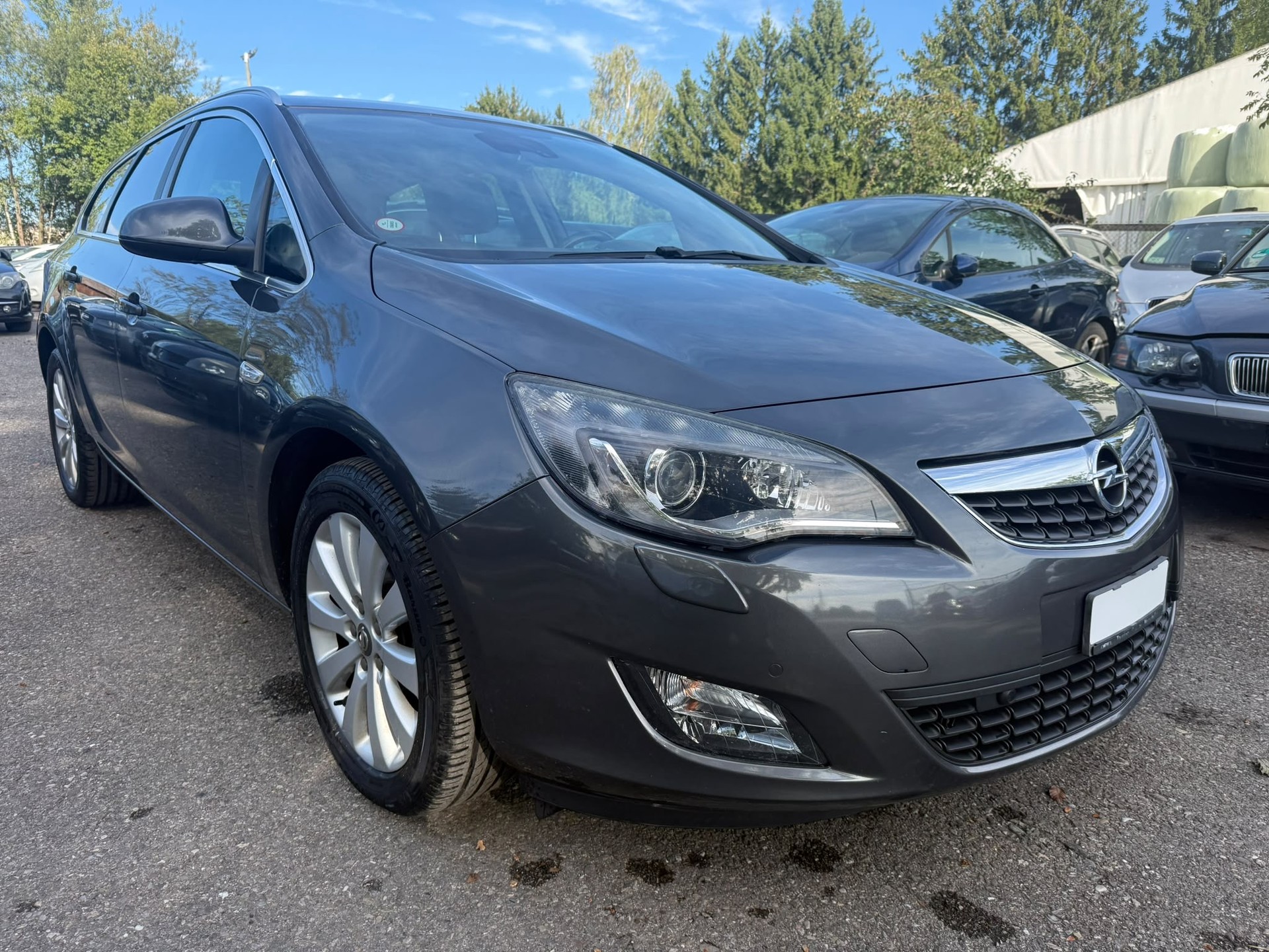OPEL Astra SportsTourer 2.0 CDTi Sport Automatic-image-2