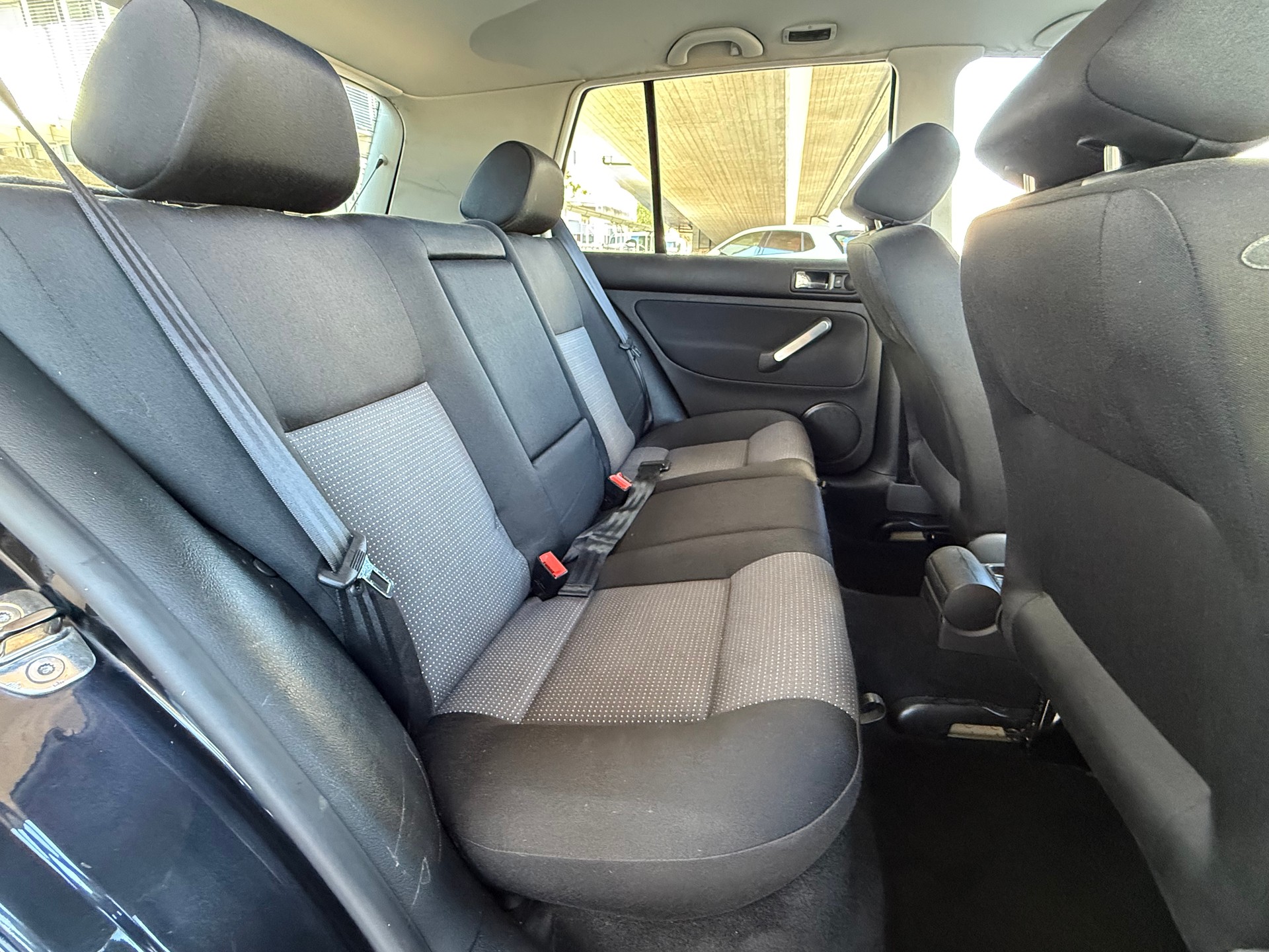 VW Golf 1.6 16V Pacific-image-14