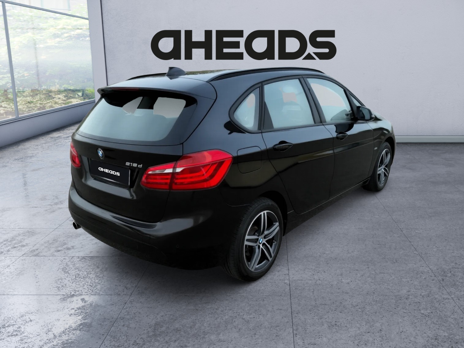 BMW 218d Active Tourer Sport Line Steptronic-image-4