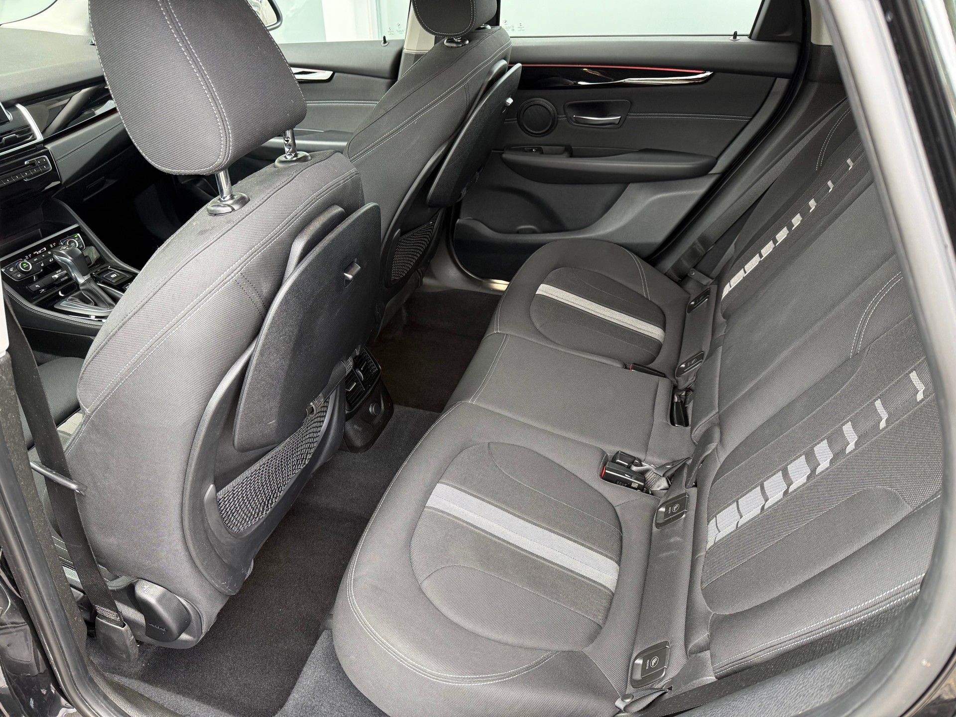 BMW 218d Active Tourer Sport Line Steptronic-image-10