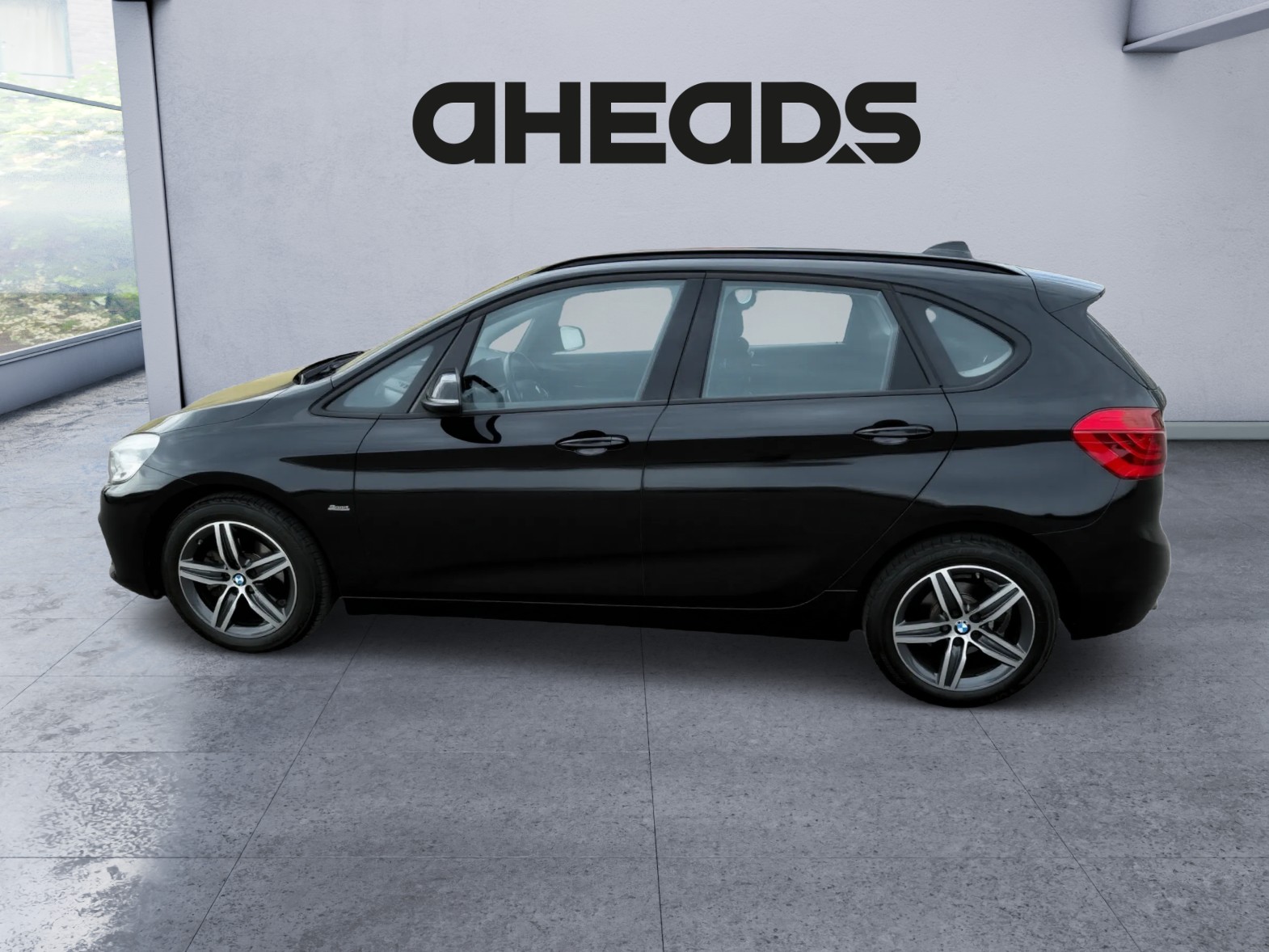 BMW 218d Active Tourer Sport Line Steptronic-image-6