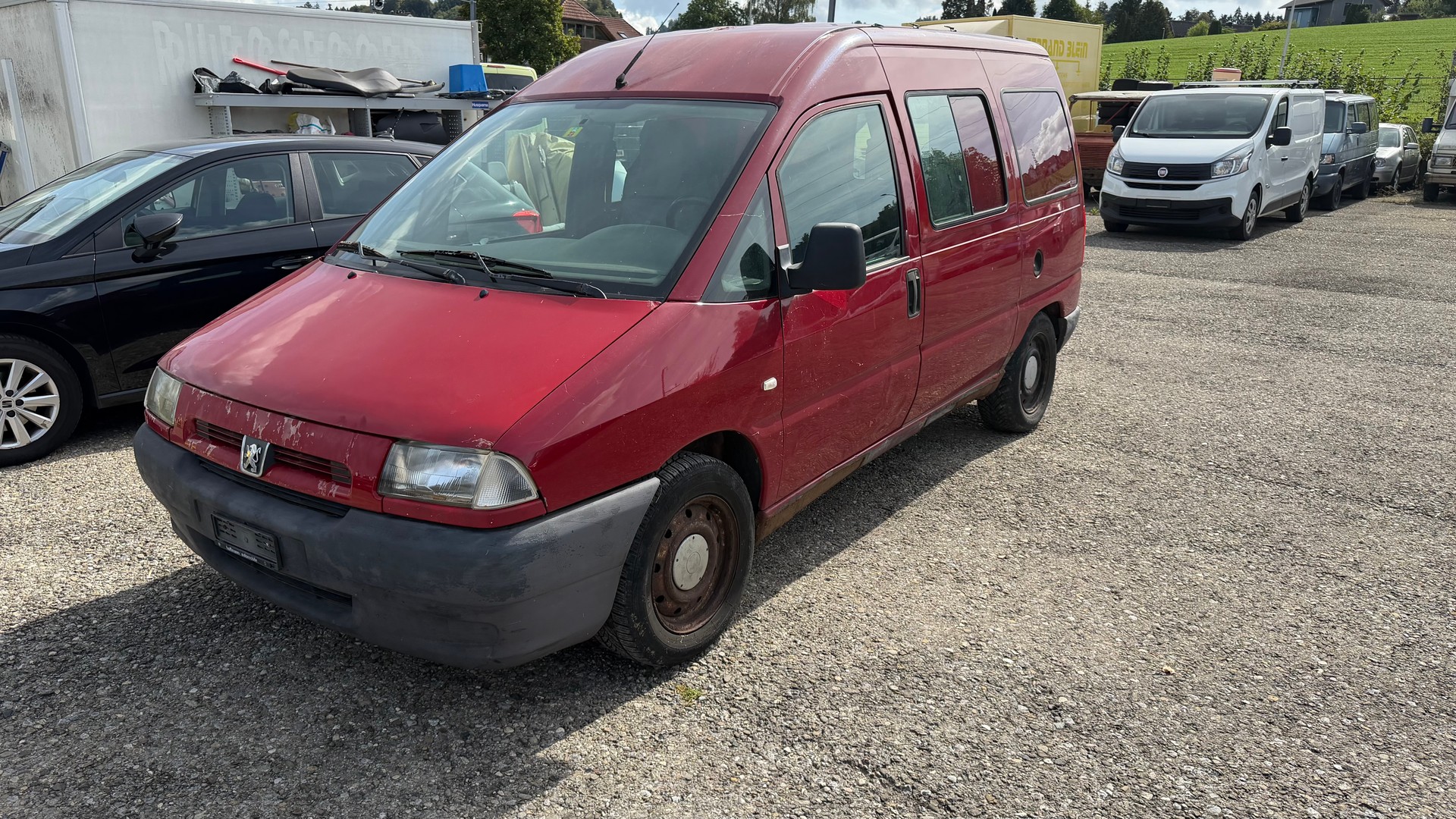 PEUGEOT Expert 2.0 220 C-image-0
