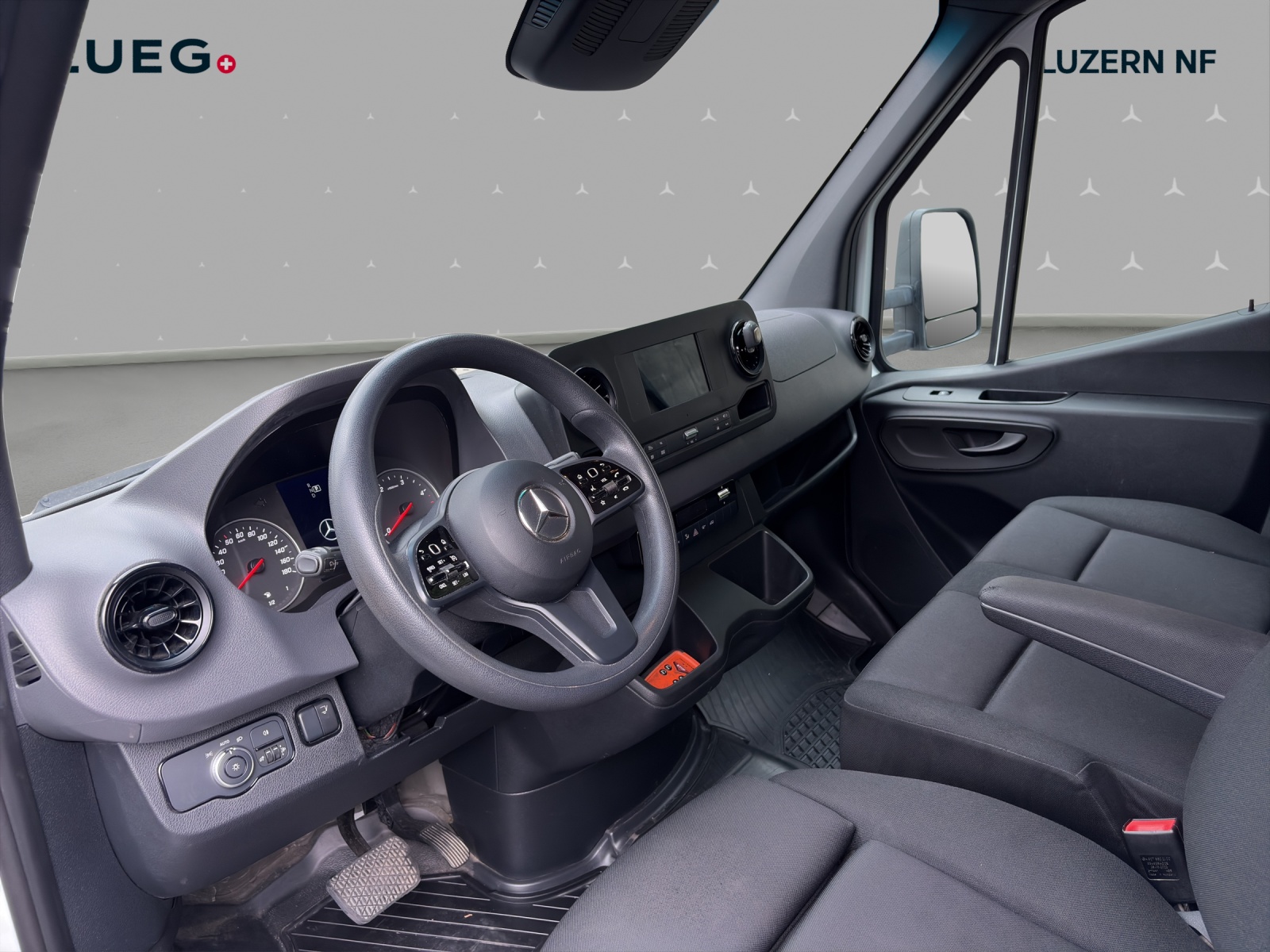 MERCEDES-BENZ Sprinter 317 CDI Lang 9G-TRONIC-image-6