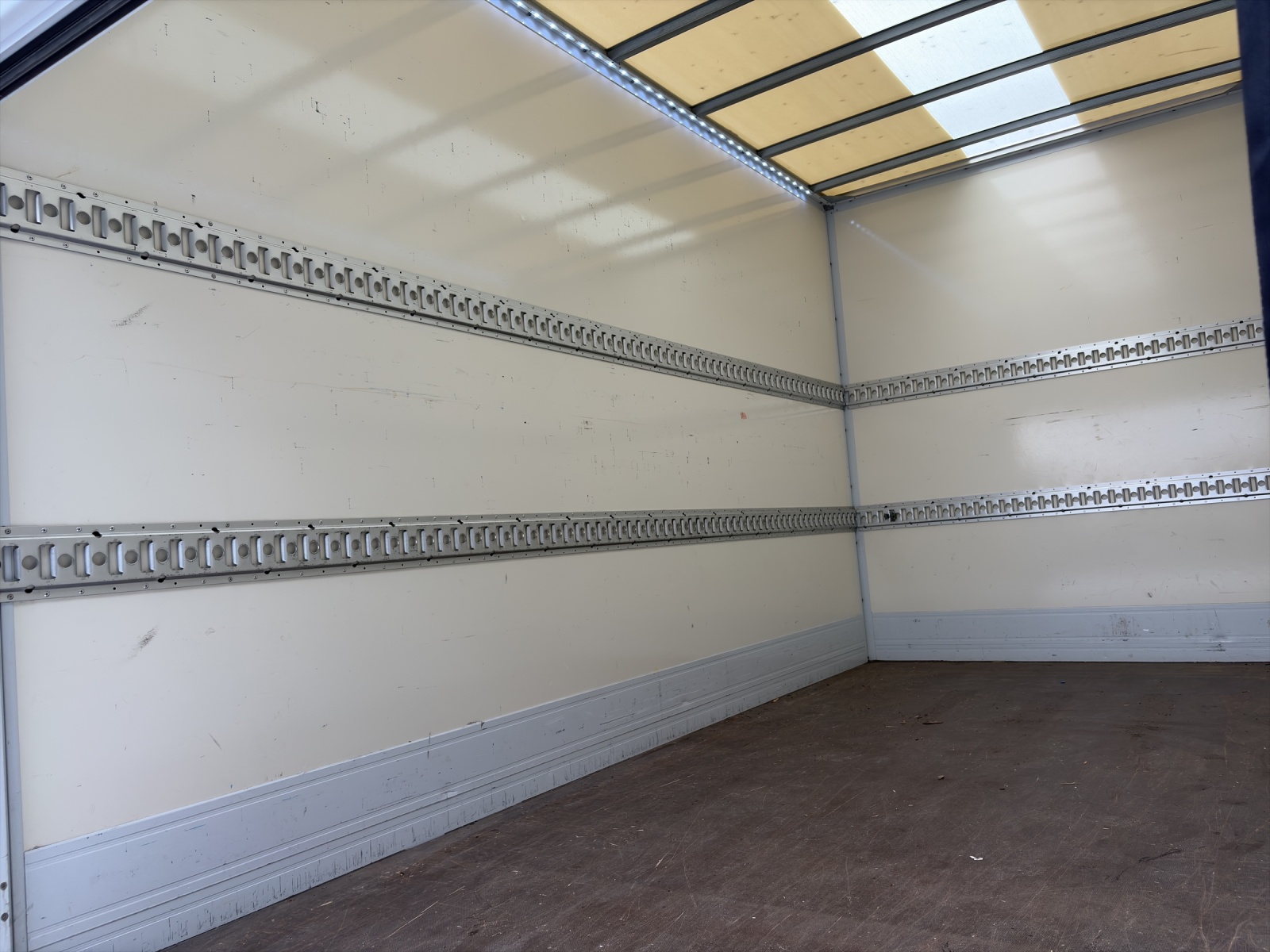 MERCEDES-BENZ Sprinter 317 CDI Lang 9G-TRONIC-image-13