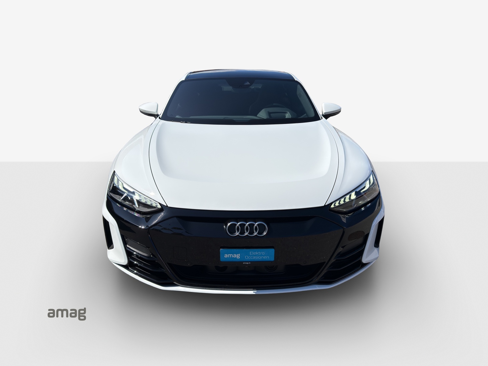 AUDI e-tron GT quattro-image-7