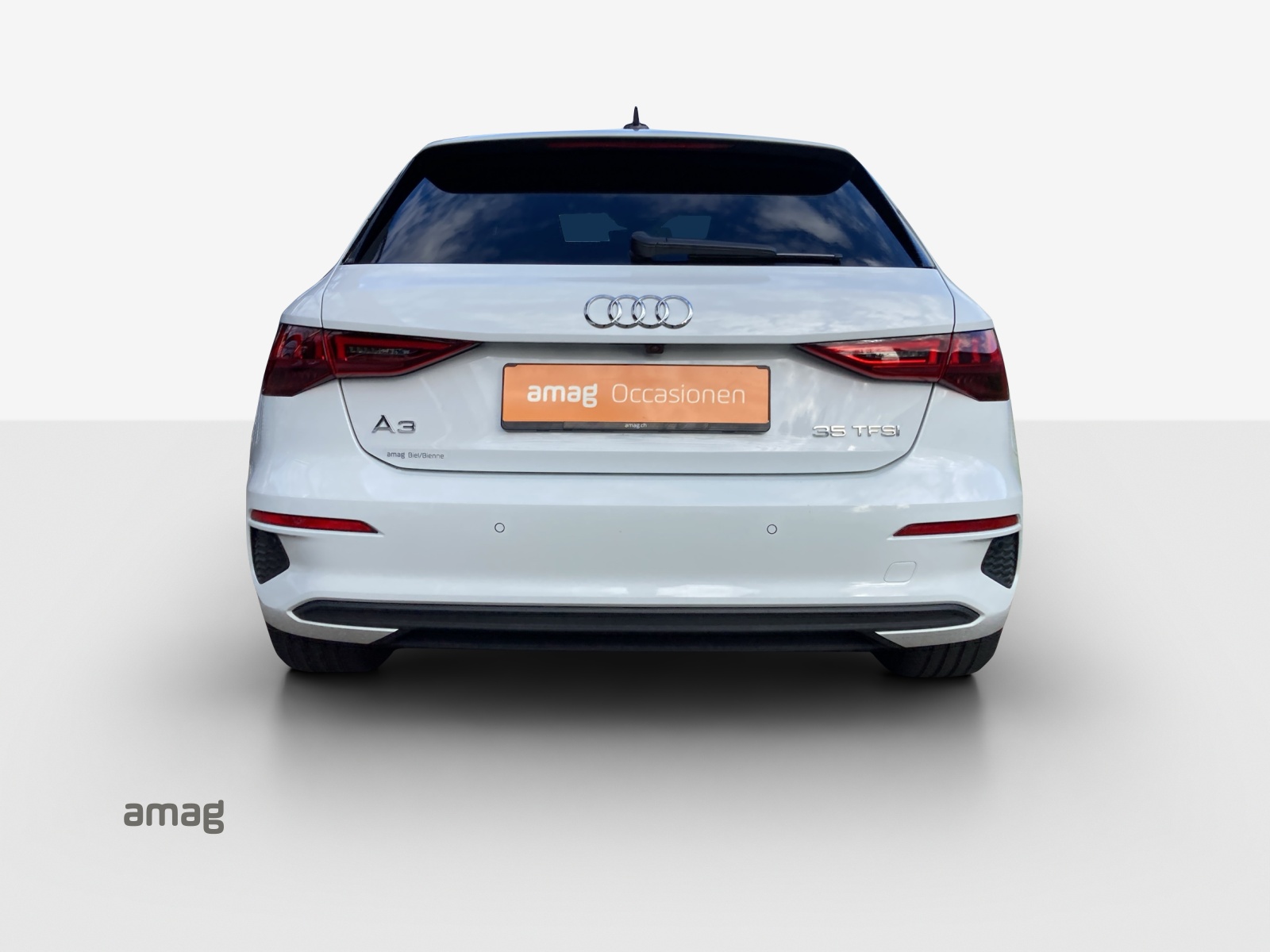 AUDI A3 Sportback 35 TFSI Attraction S-tronic-image-3