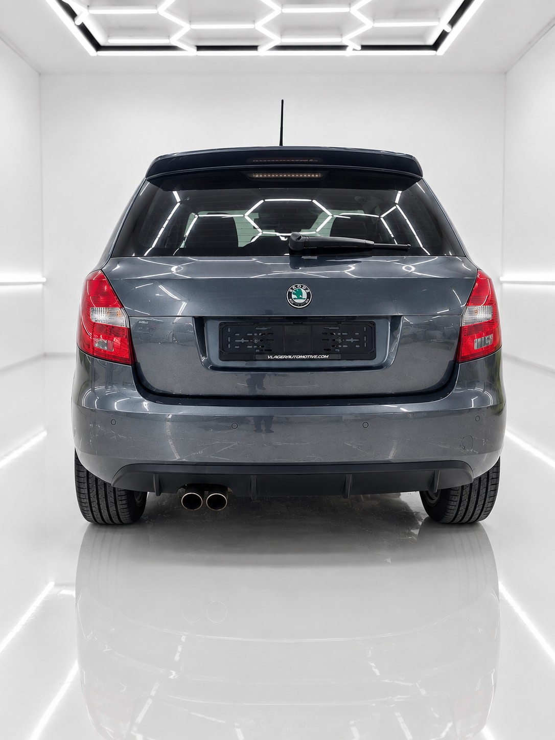 SKODA Fabia 1.4 TSI RS DSG-image-3