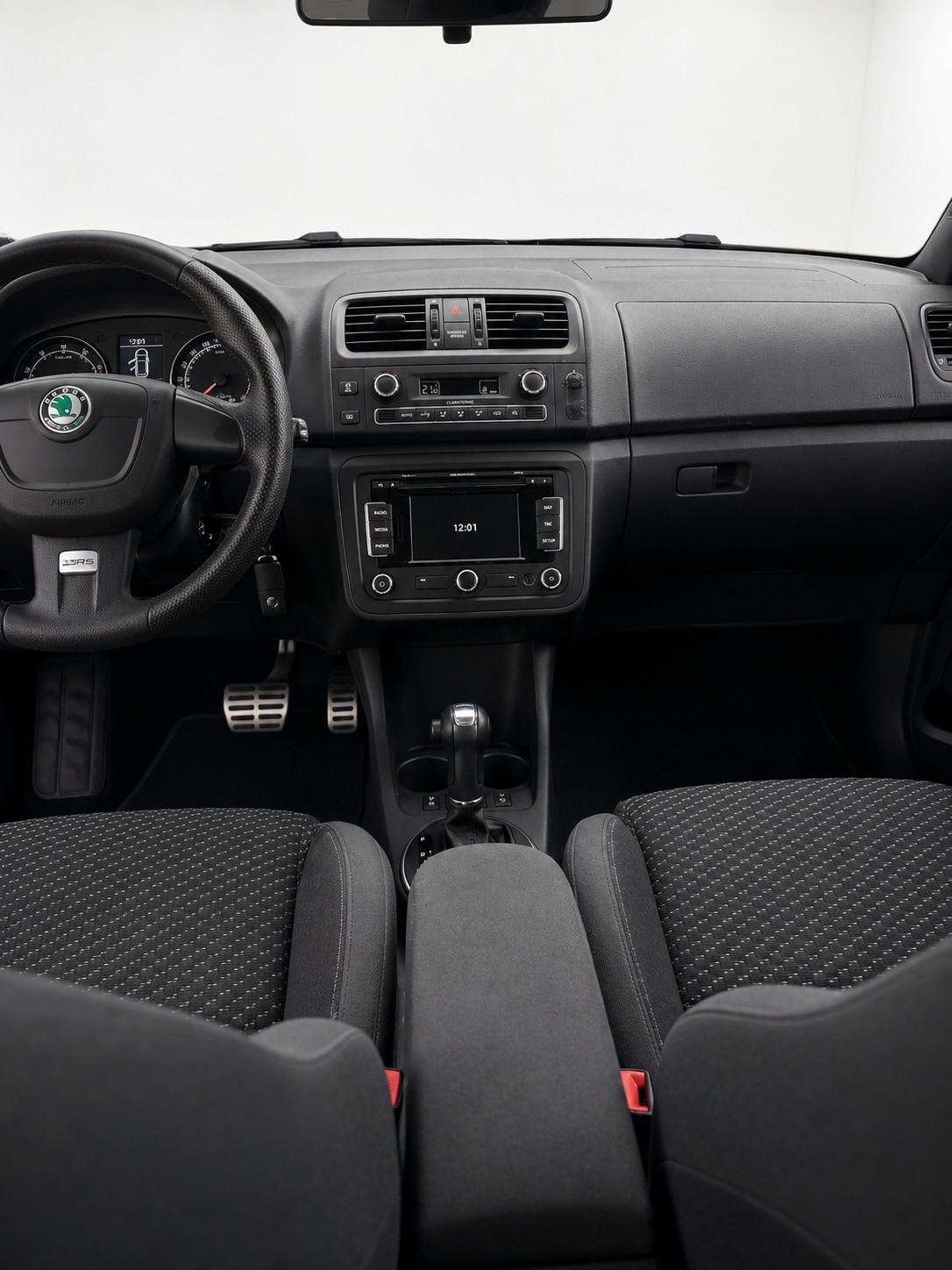SKODA Fabia 1.4 TSI RS DSG-image-5