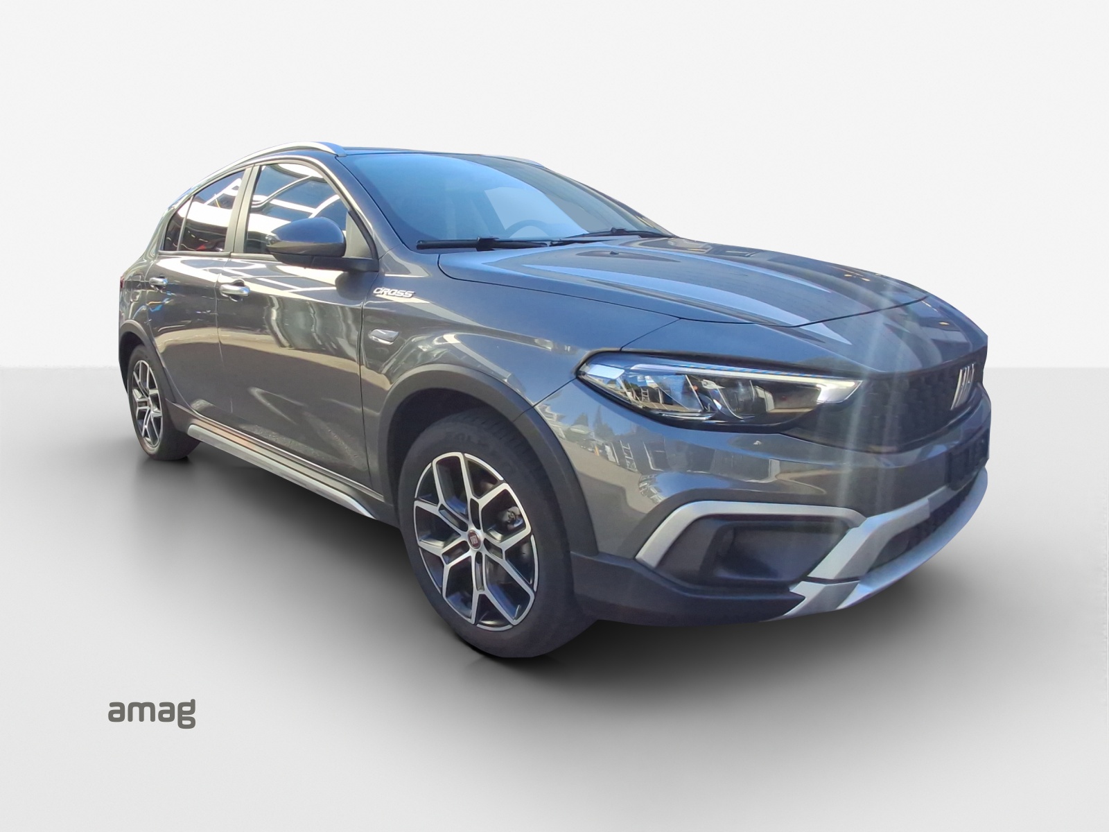 FIAT Tipo Hybrid 1.5 Cross-image-5