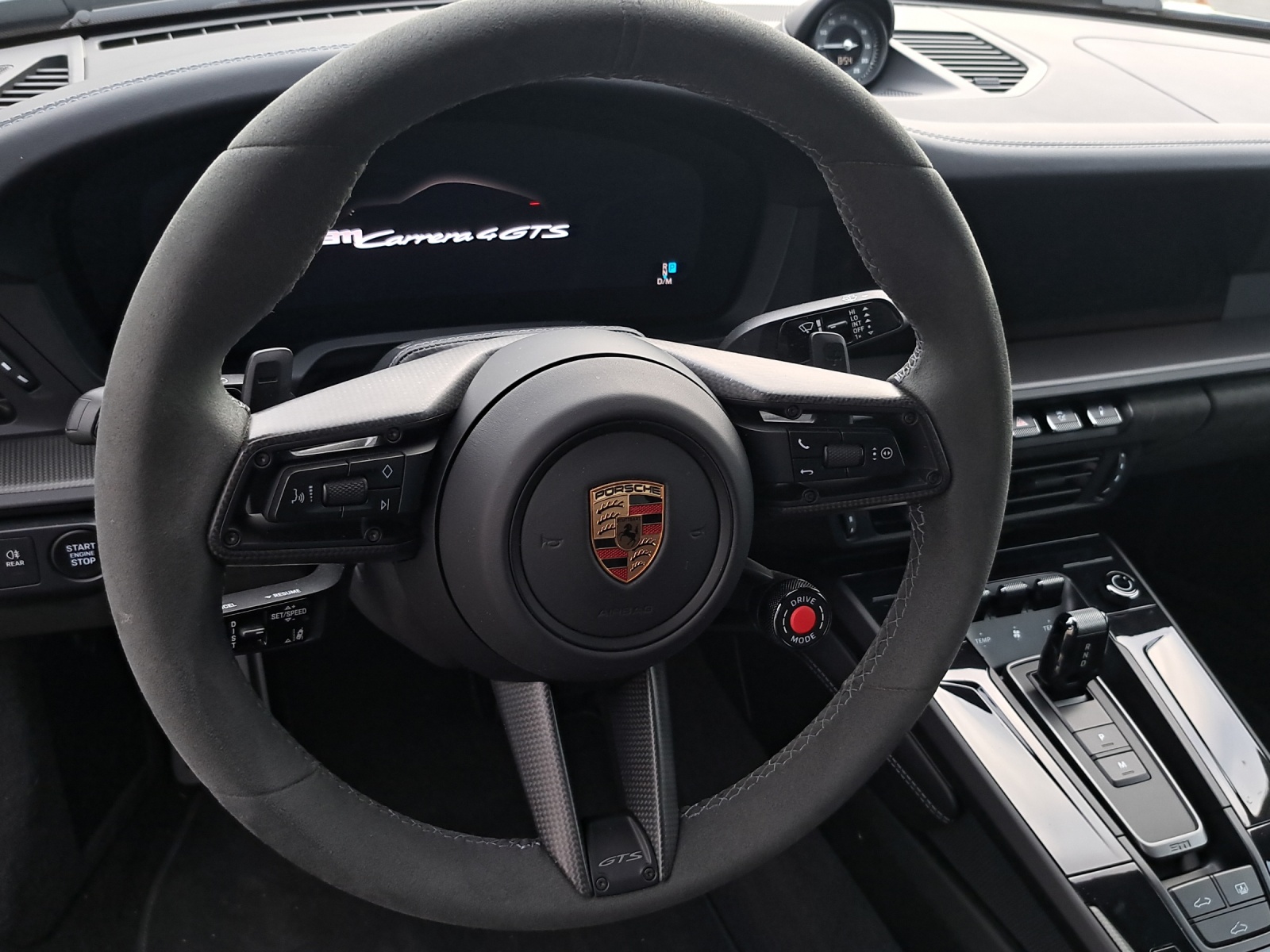 PORSCHE 911 Carrera 4 GTS T-Hybrid PDK-image-6