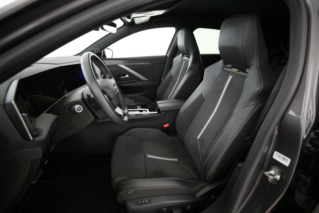 OPEL Astra 1.6 T PHEV 225 GSe-image-3