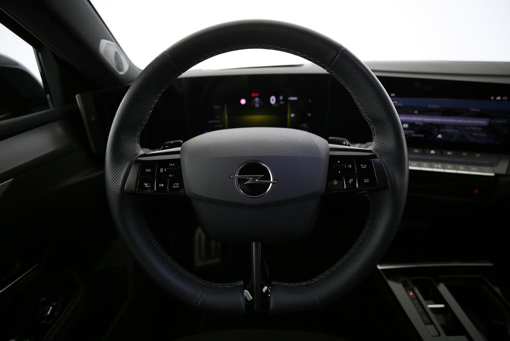 OPEL Astra 1.6 T PHEV 225 GSe-image-4