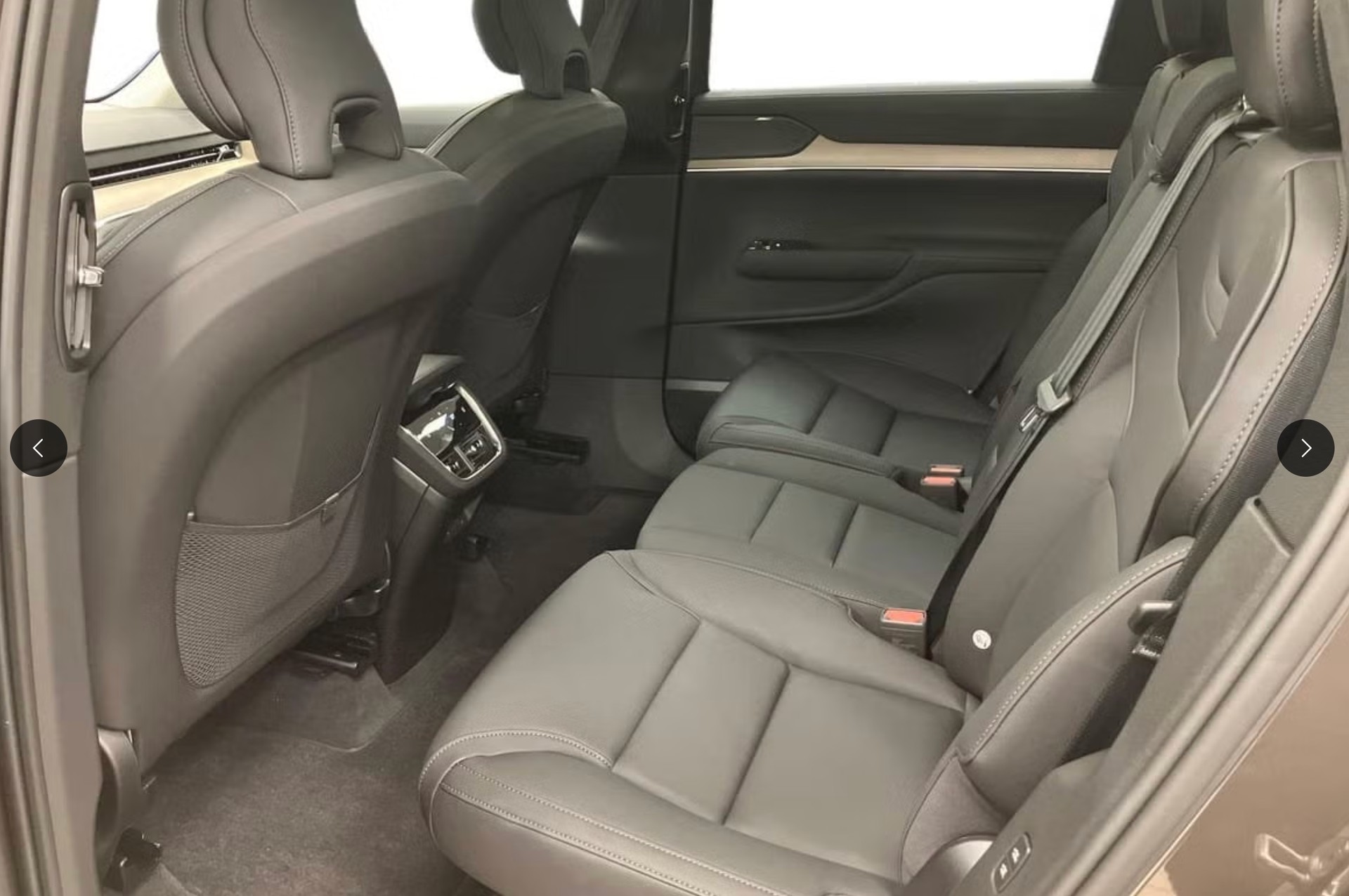 VOLVO EX90 Twin Performance 106 kWh Ultra AWD-image-6