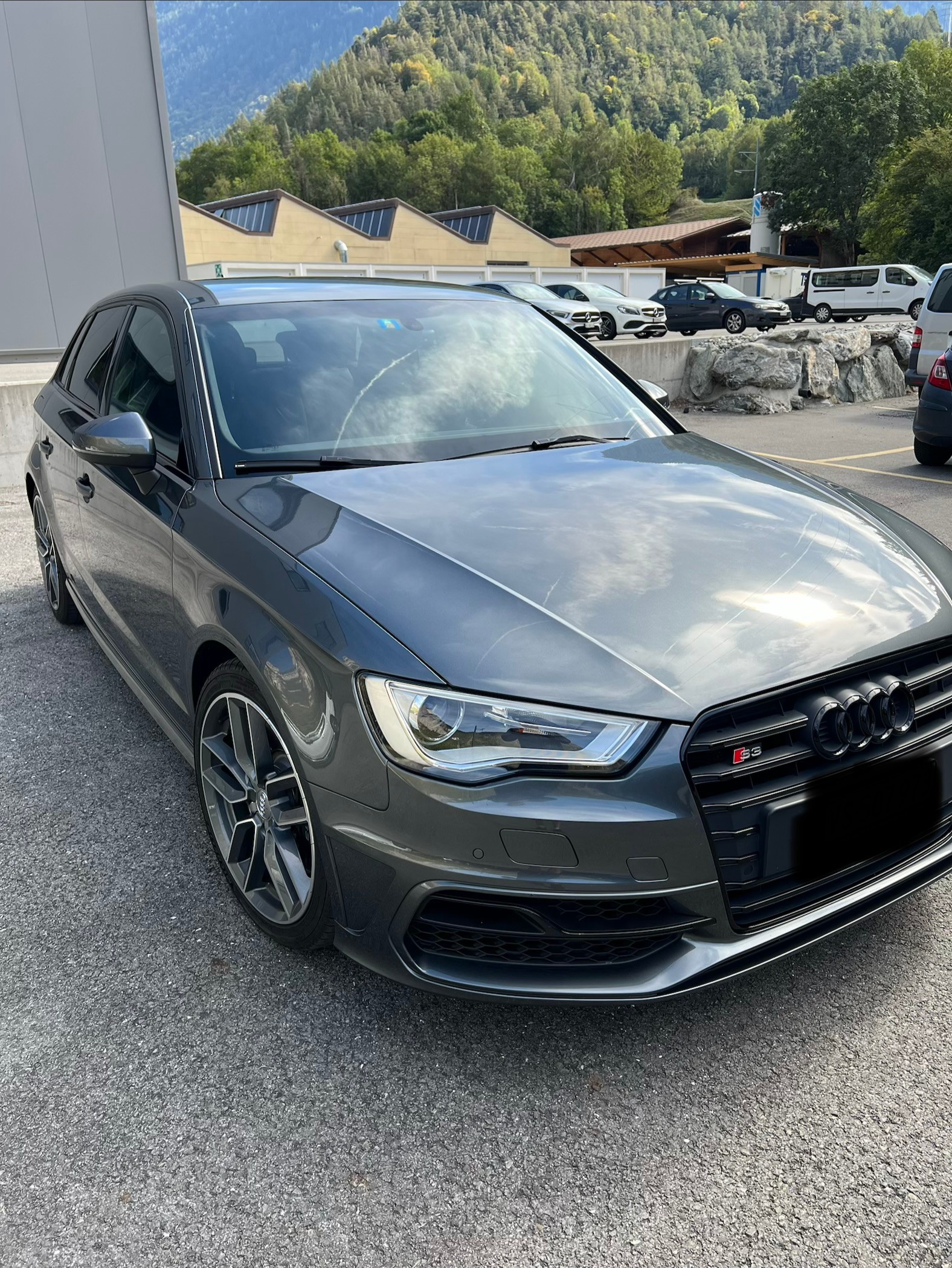 Car photo