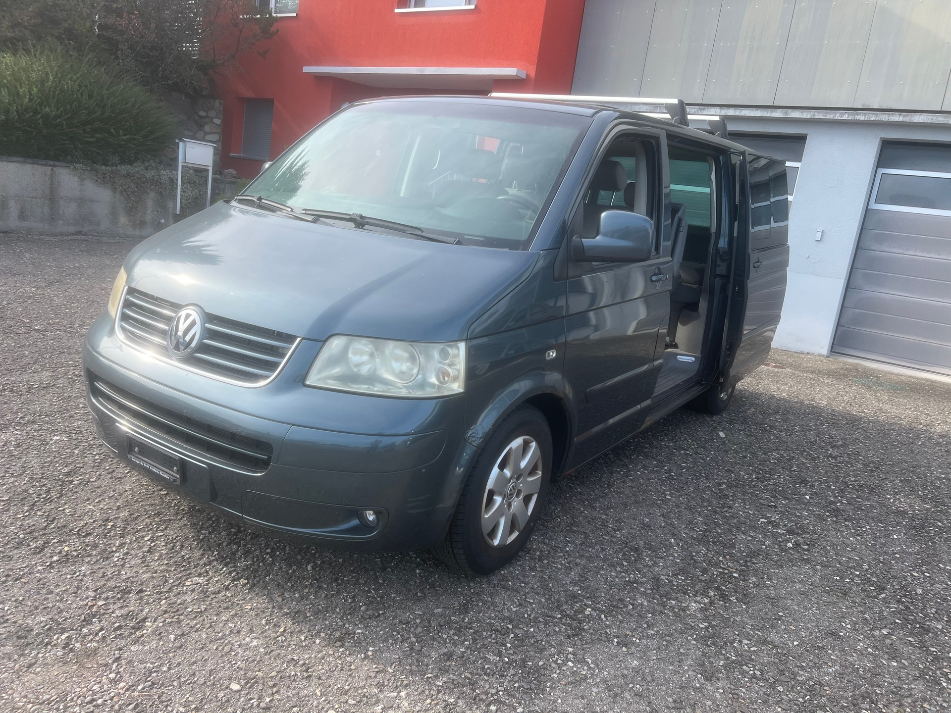 VW T5 Multivan Highline 2.5 TDI 4M-image-1