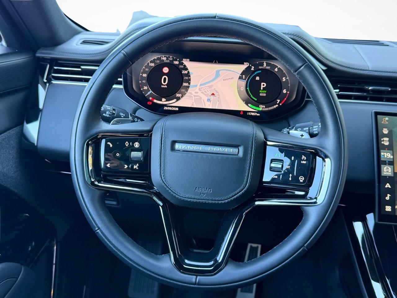 LAND ROVER Range Rover Sport 3.0 I6 P460e SE Dynamic-image-9