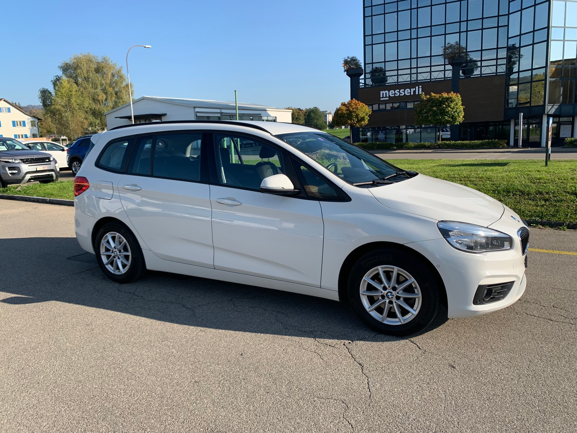 BMW 216d Gran Tourer Sport Line Steptronic-image-2