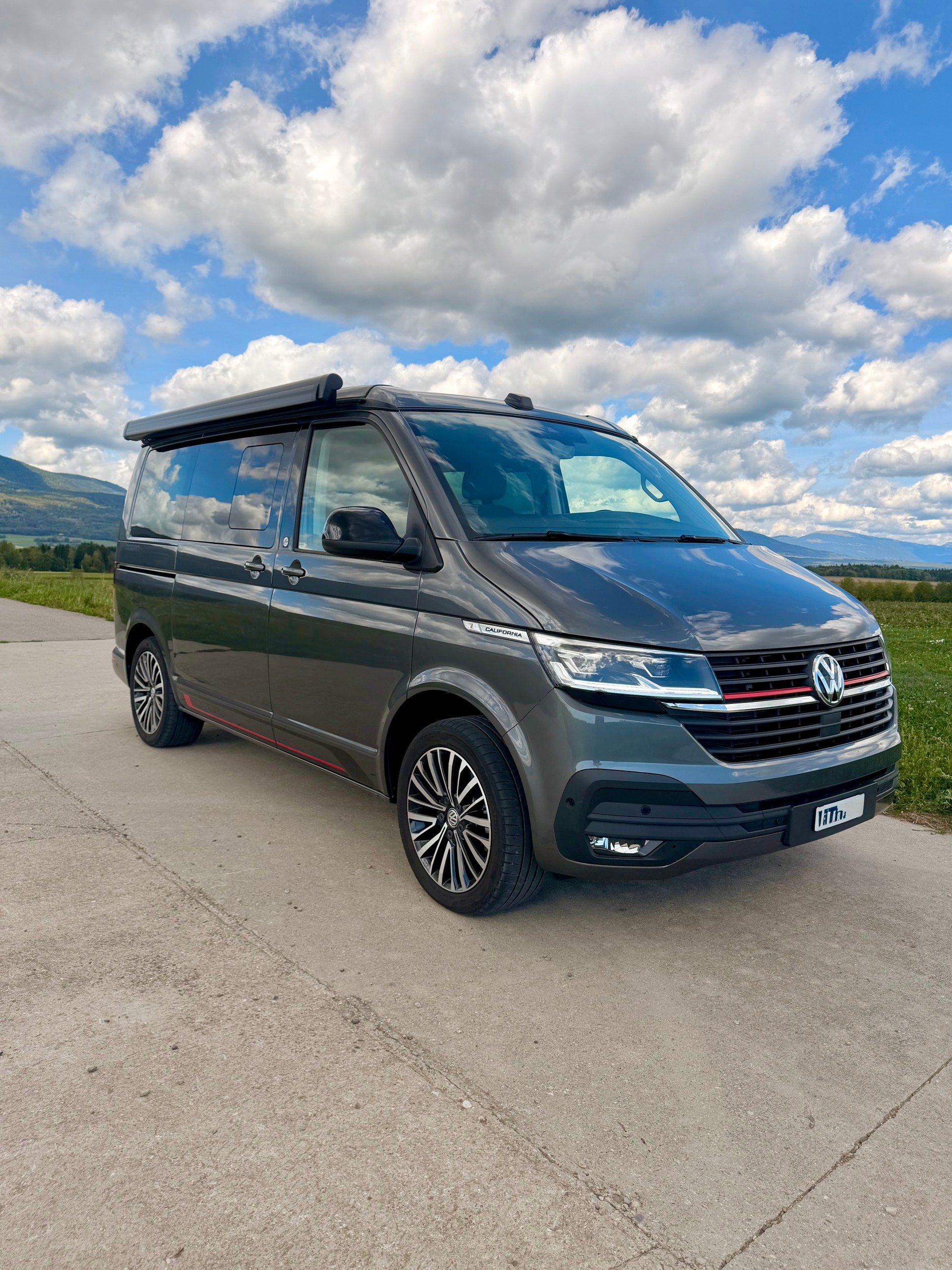 VW T6.1 Ocean Last Edition 2.0 TDI DSG-image-1