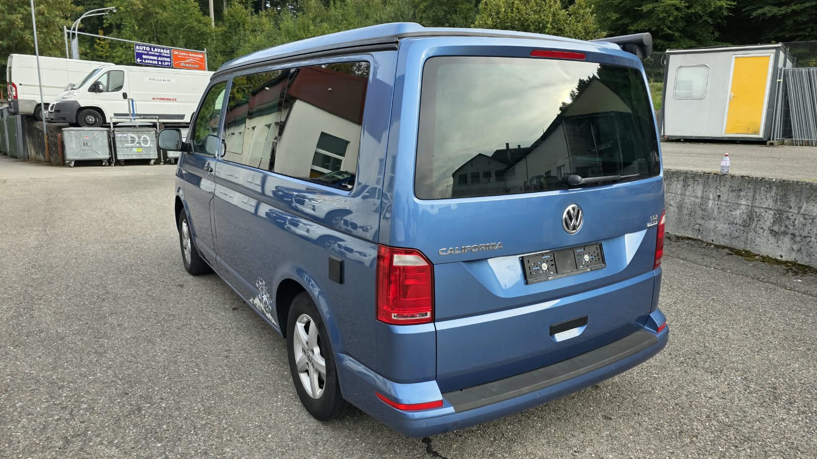 VW T6 California 2.0 TDI Beach Liberty 7 Places-image-2