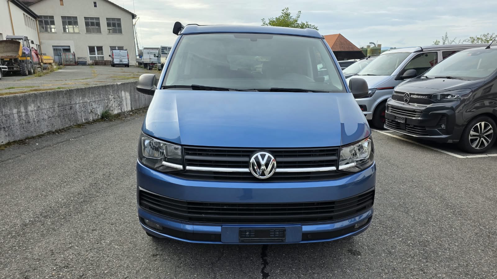 VW T6 California 2.0 TDI Beach Liberty 7 Places-image-6