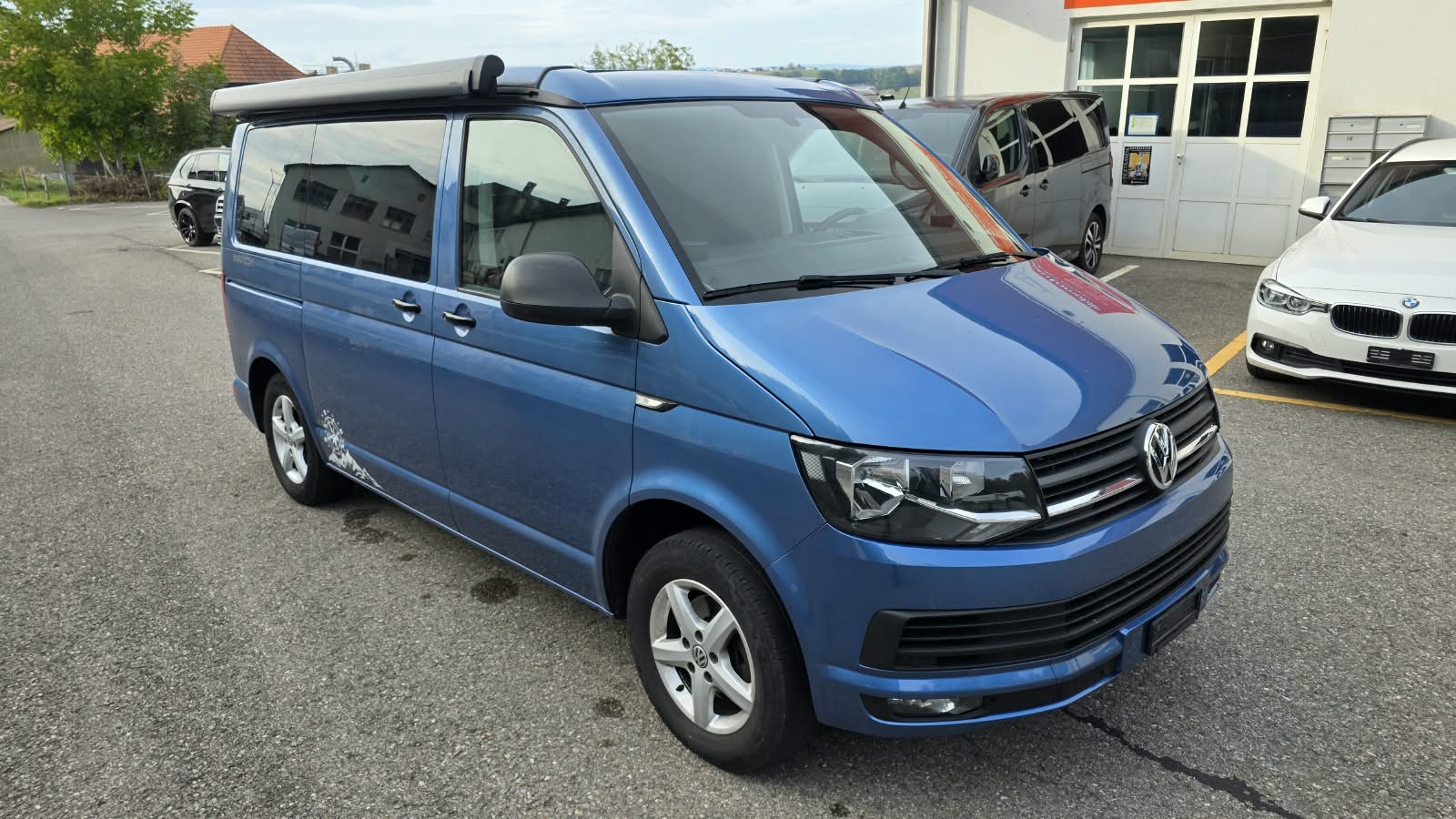 VW T6 California 2.0 TDI Beach Liberty 7 Places-image-5