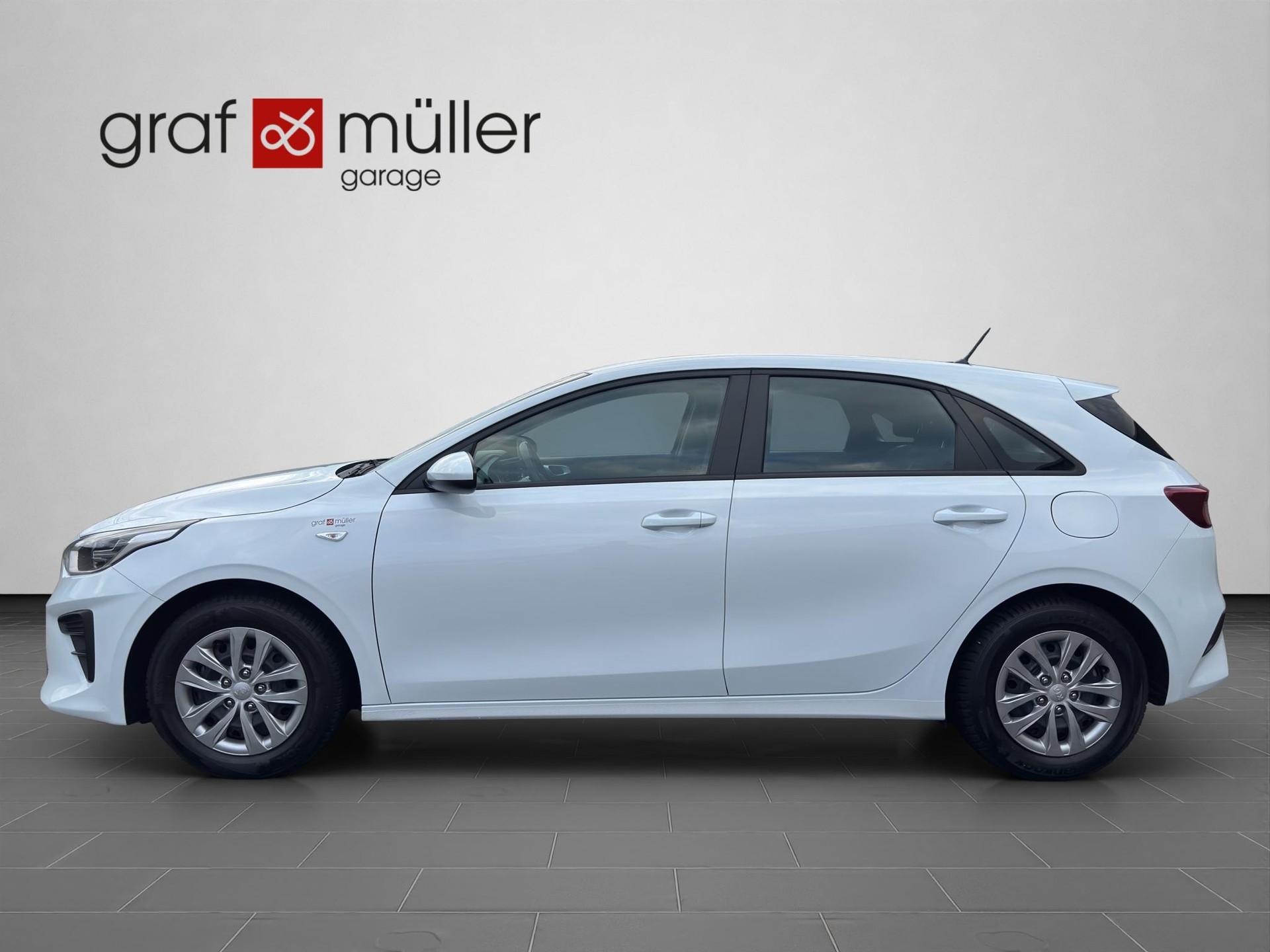 KIA Ceed 1.0 T-GDi Classic-showroom-element-1