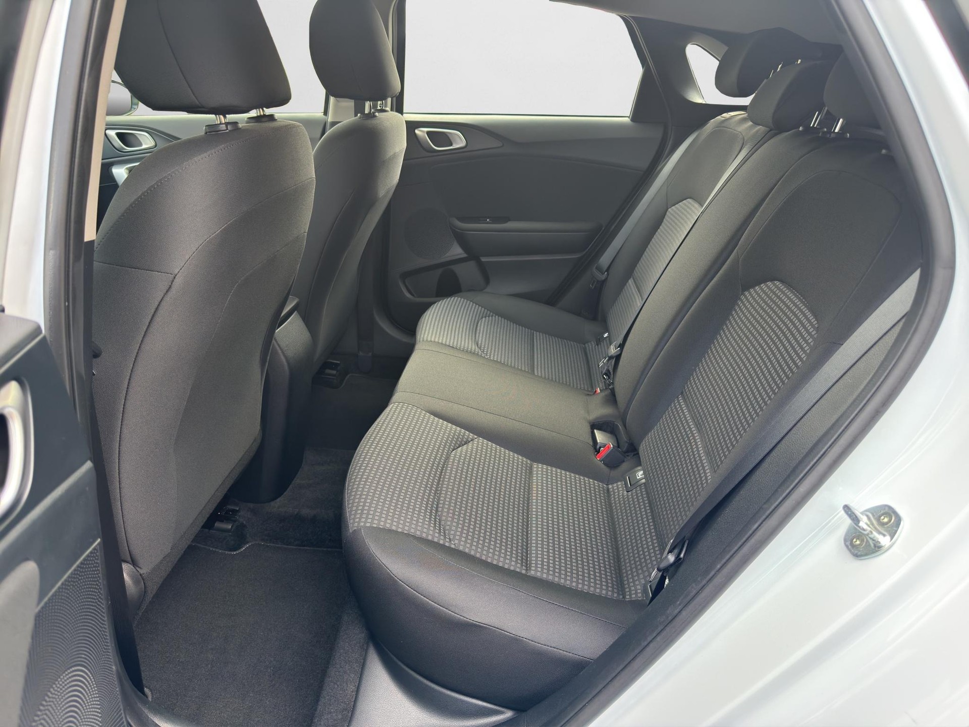 KIA Ceed 1.0 T-GDi Classic-image-15