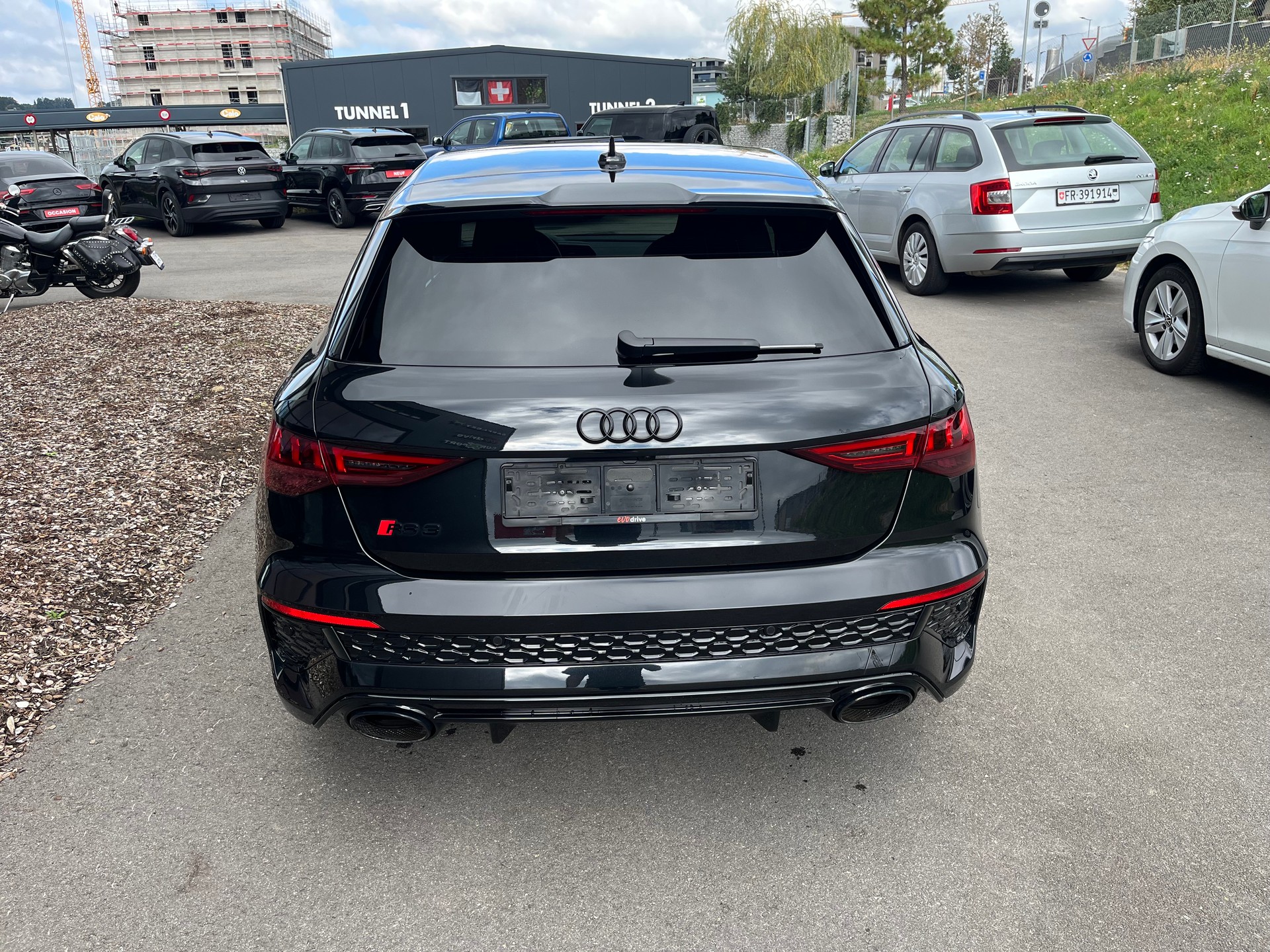 AUDI RS3 Sportback 2.5 TSI quattro S-tronic-image-3