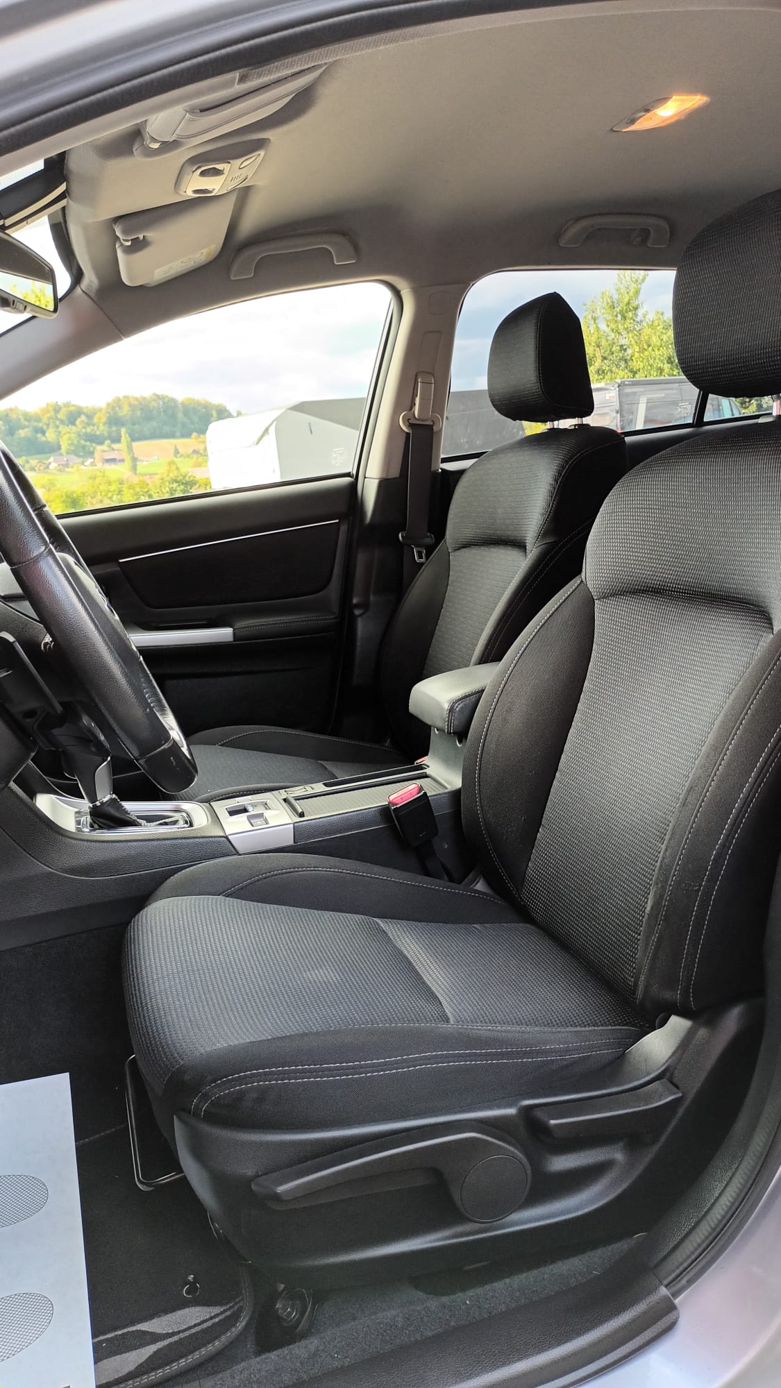 SUBARU Levorg 1.6DIT Swiss AWD Lineartronic-image-12