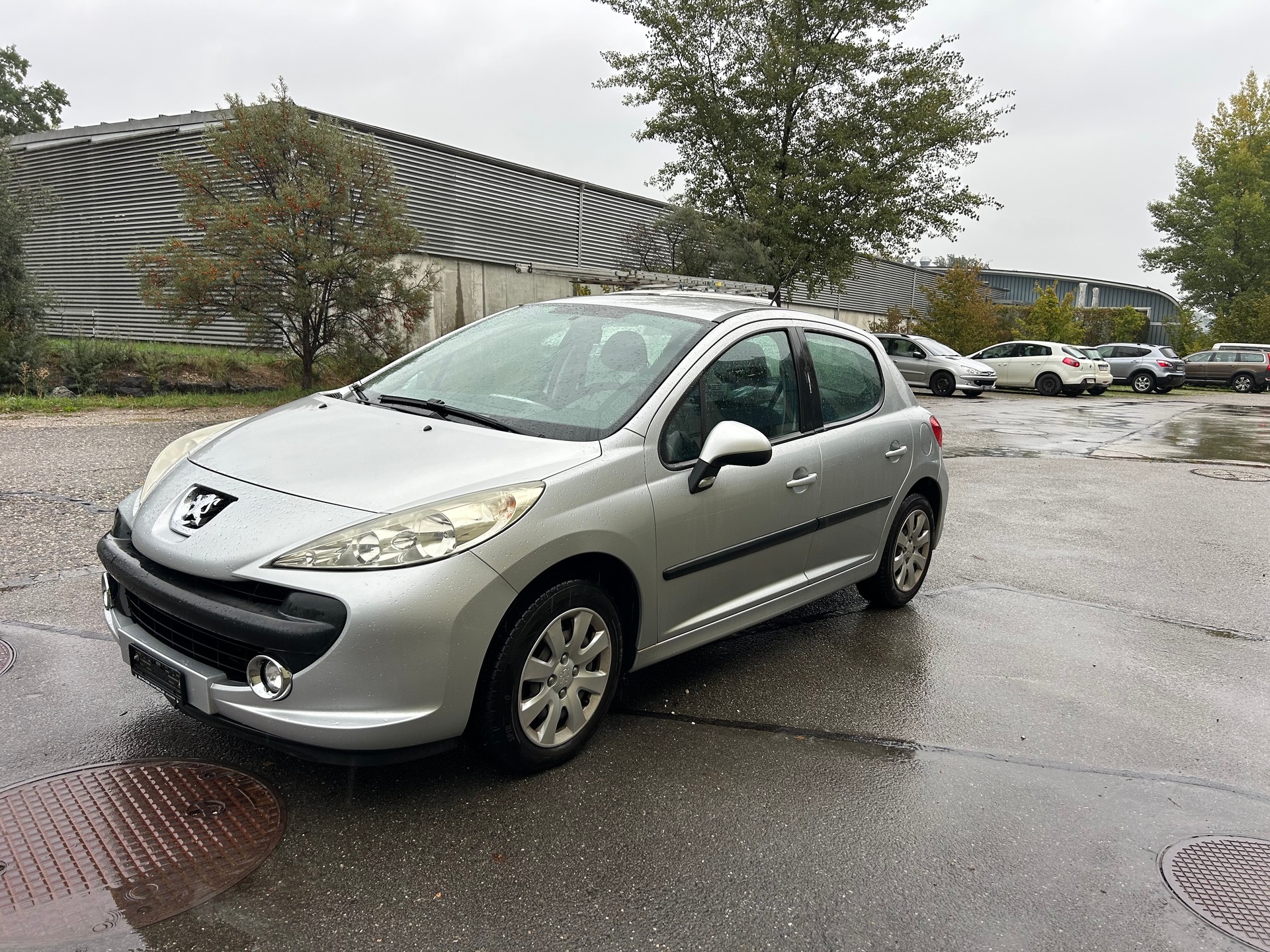 PEUGEOT 207 1.6 16V Black&Silver-image-1