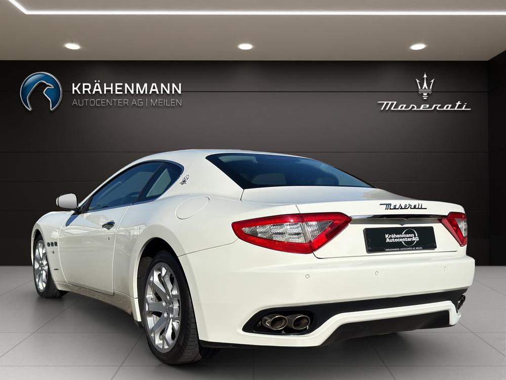 MASERATI GRANTURISMO 4.2 AUTOMAT-image-2